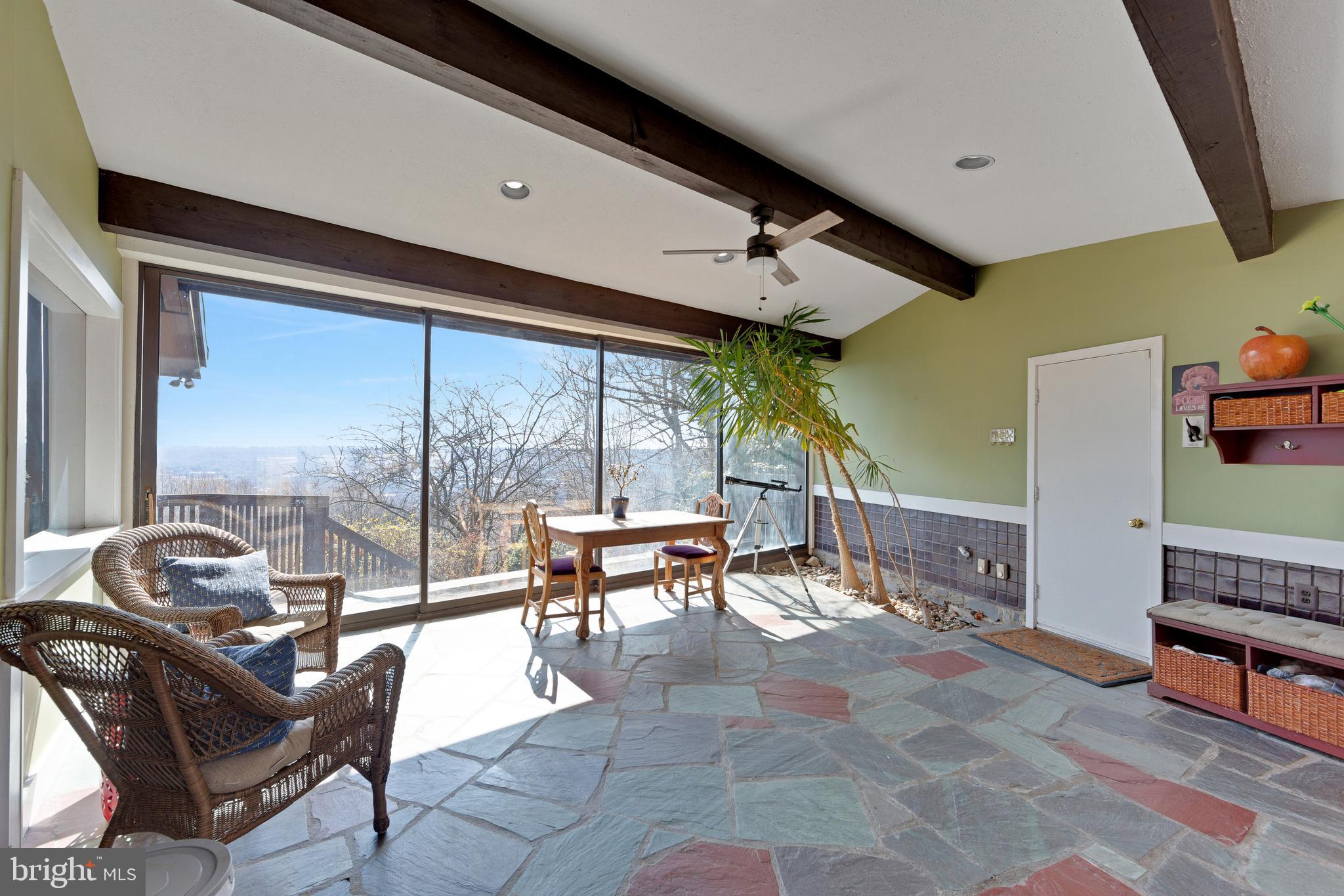 VALLEY FORGE MTN - Residential