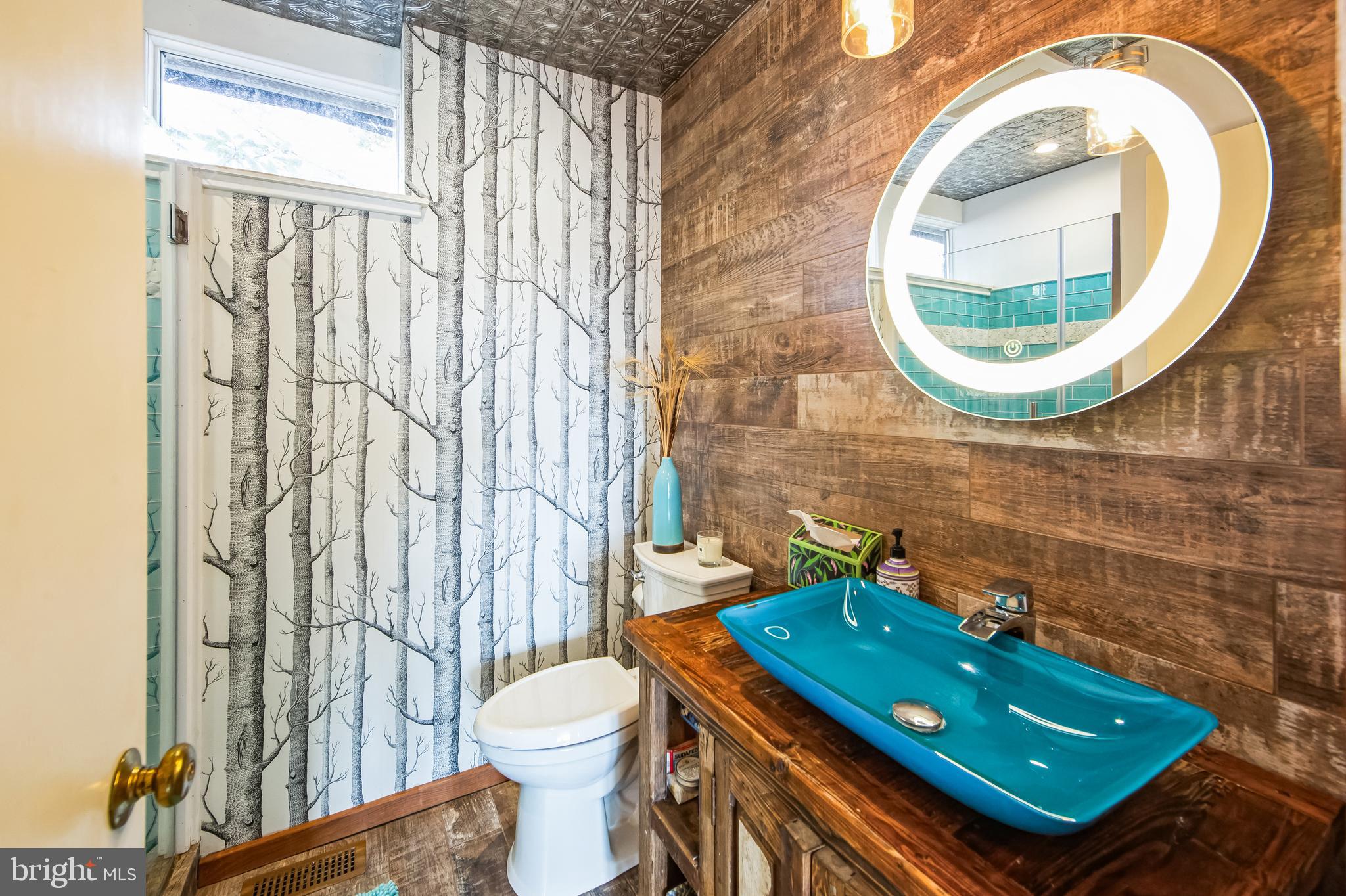 VALLEY FORGE MTN - Residential