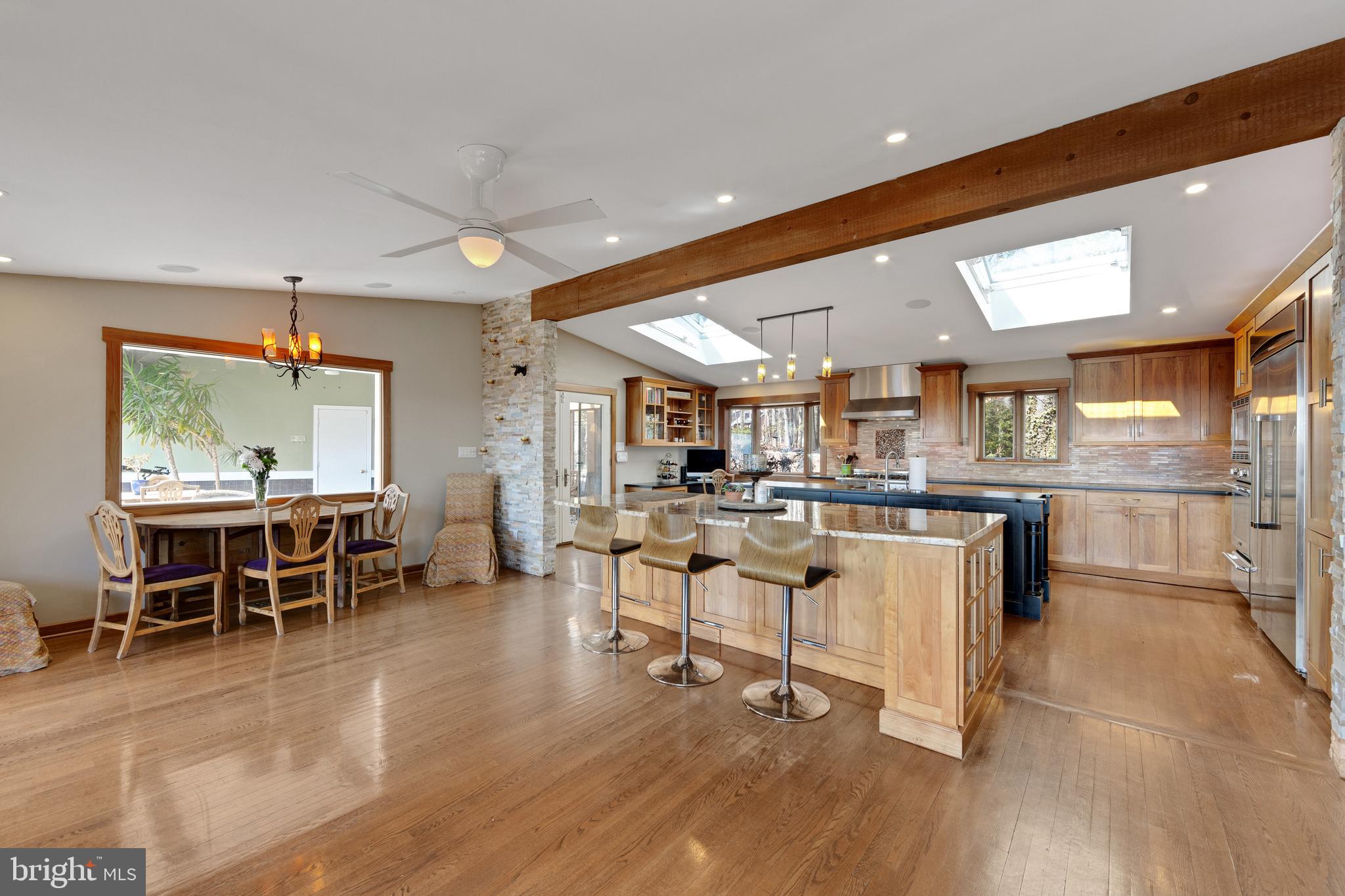 VALLEY FORGE MTN - Residential