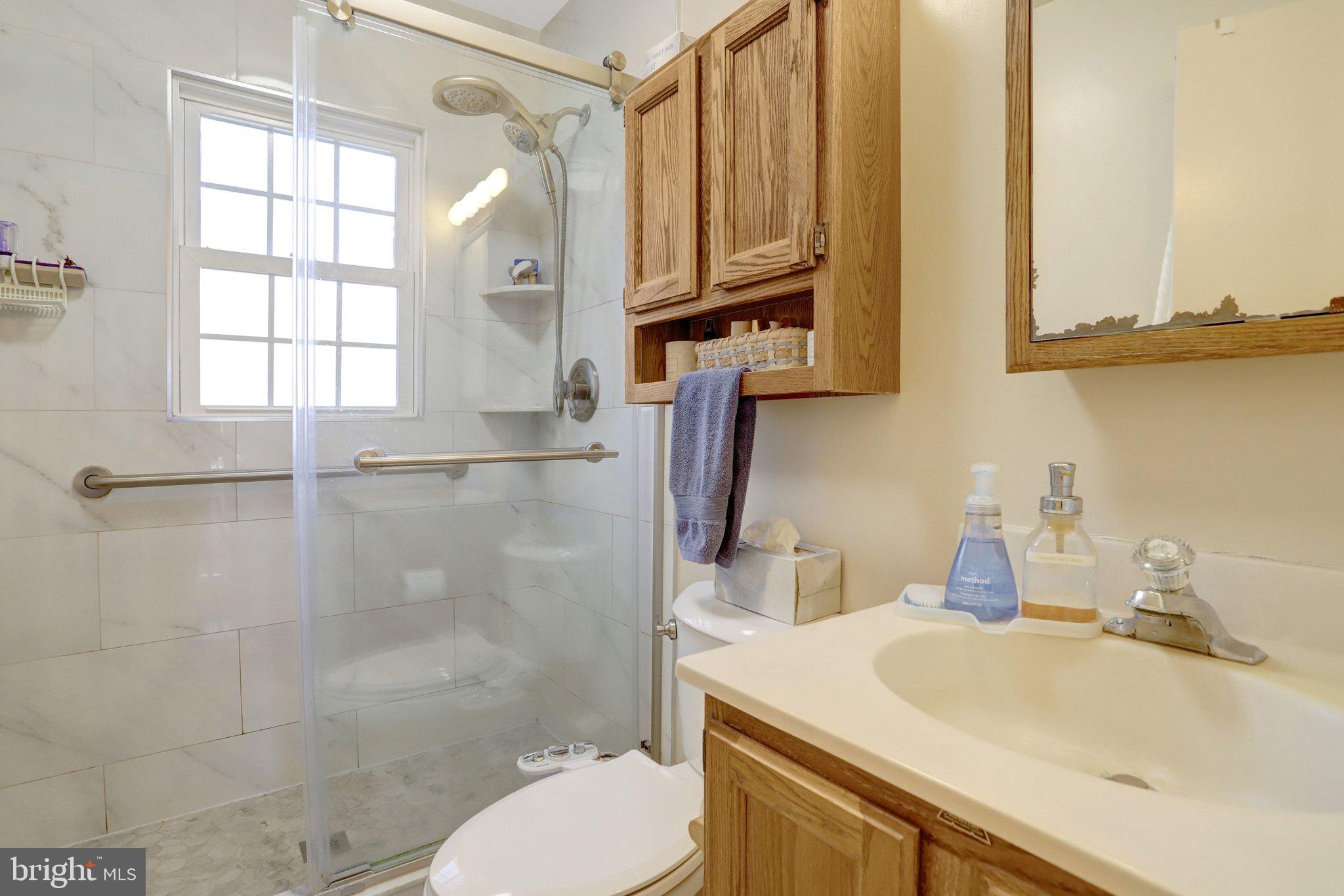 NORTH SPRINGFIELD - Residential