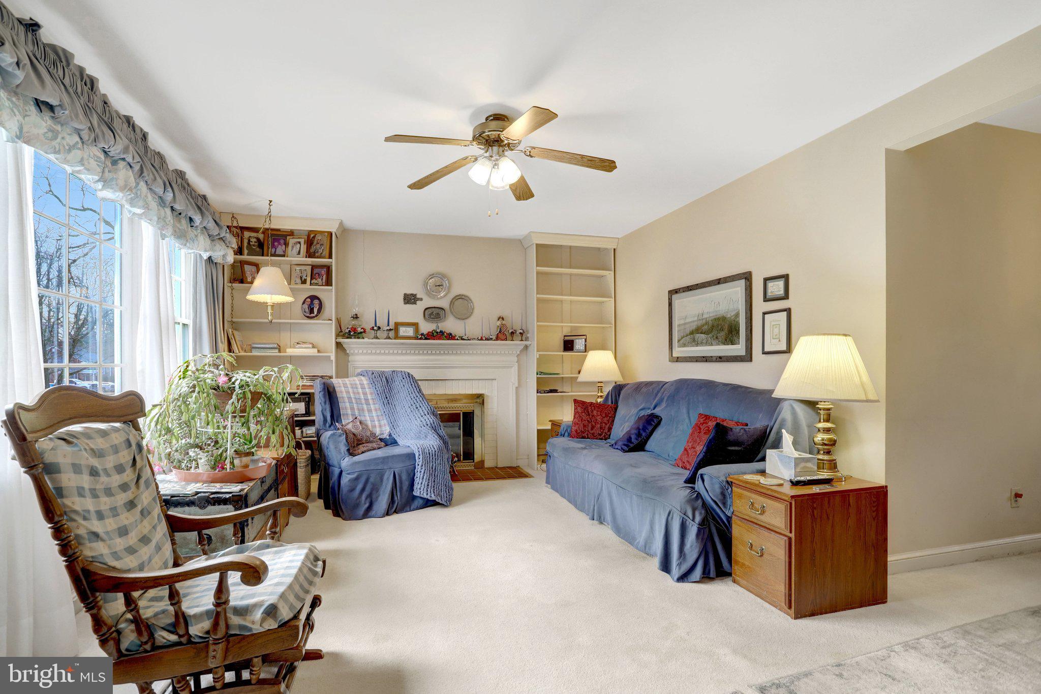 NORTH SPRINGFIELD - Residential