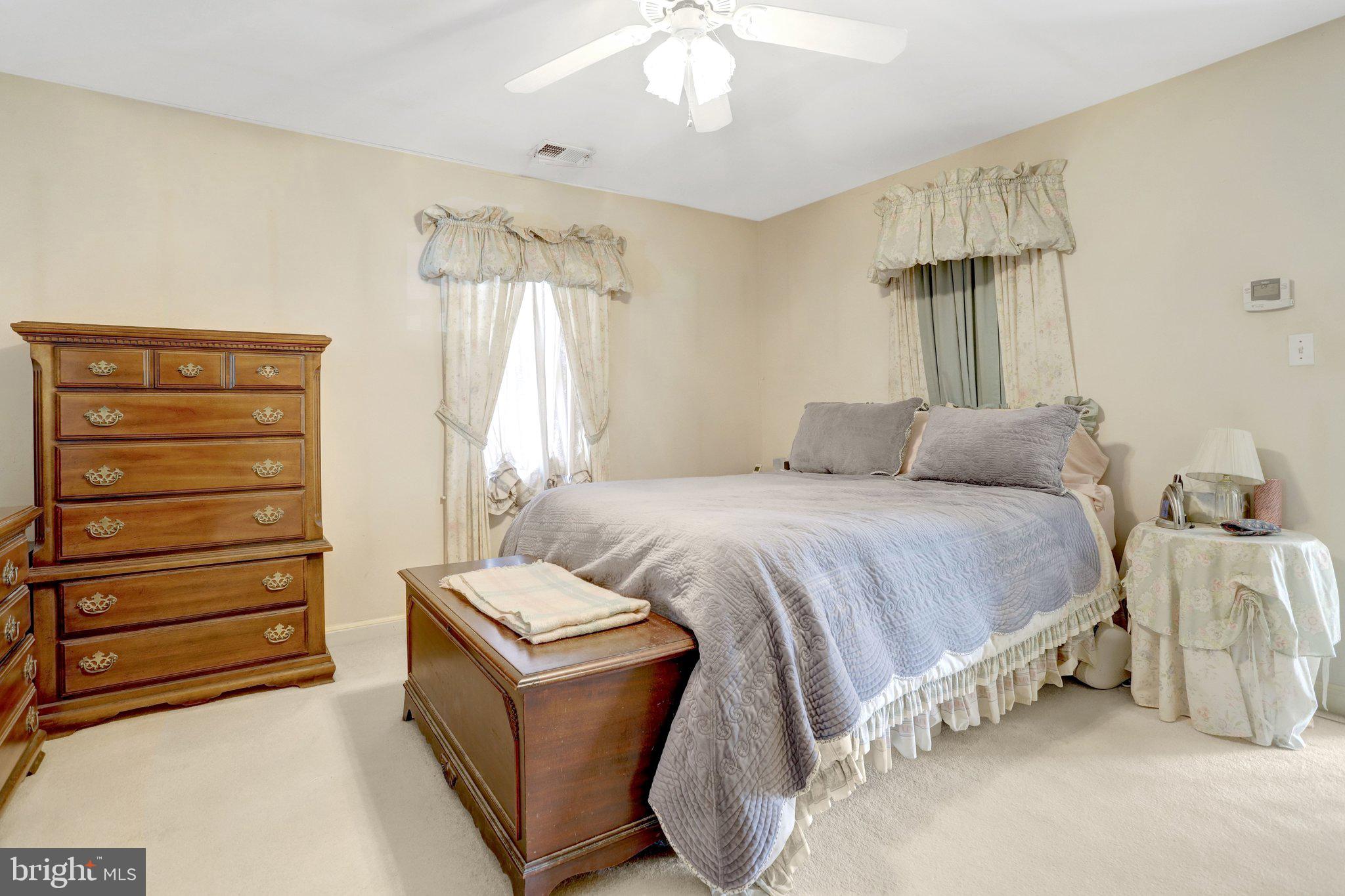 NORTH SPRINGFIELD - Residential