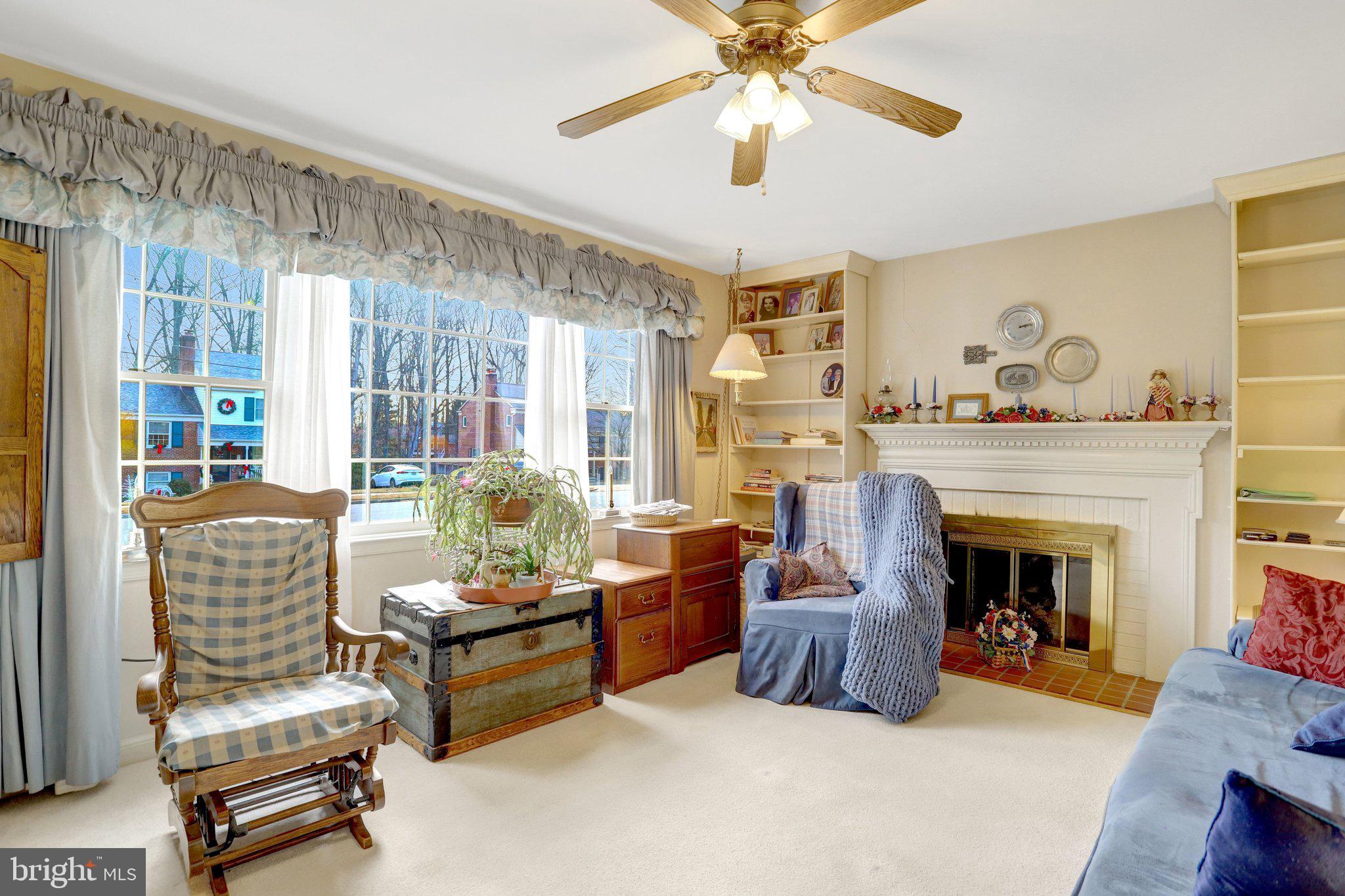 NORTH SPRINGFIELD - Residential