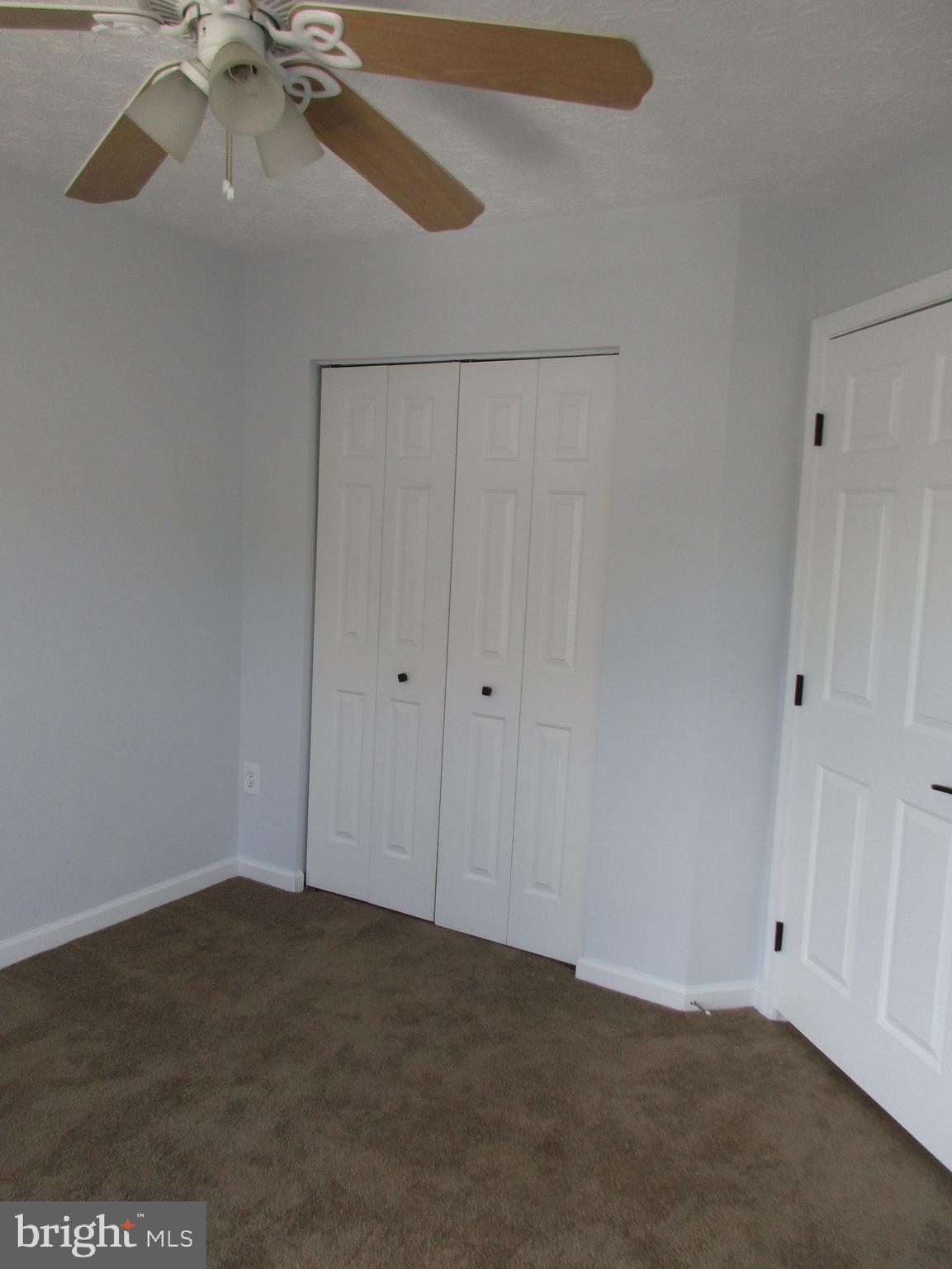 IRWINS CHOICE - Residential Lease