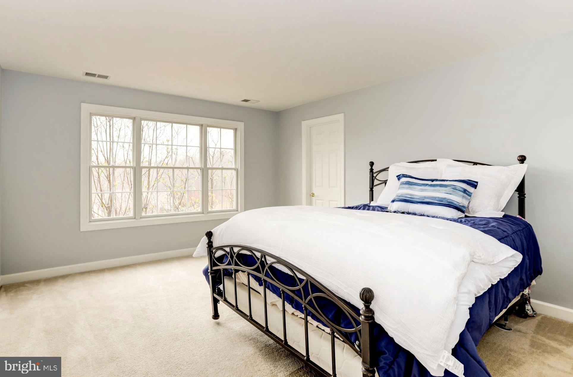 SPRING FIELDS - Residential