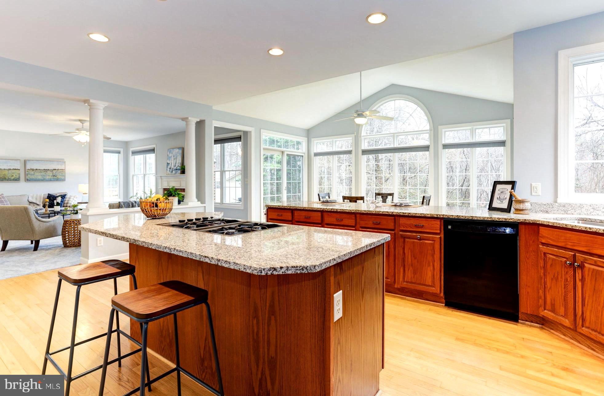 SPRING FIELDS - Residential