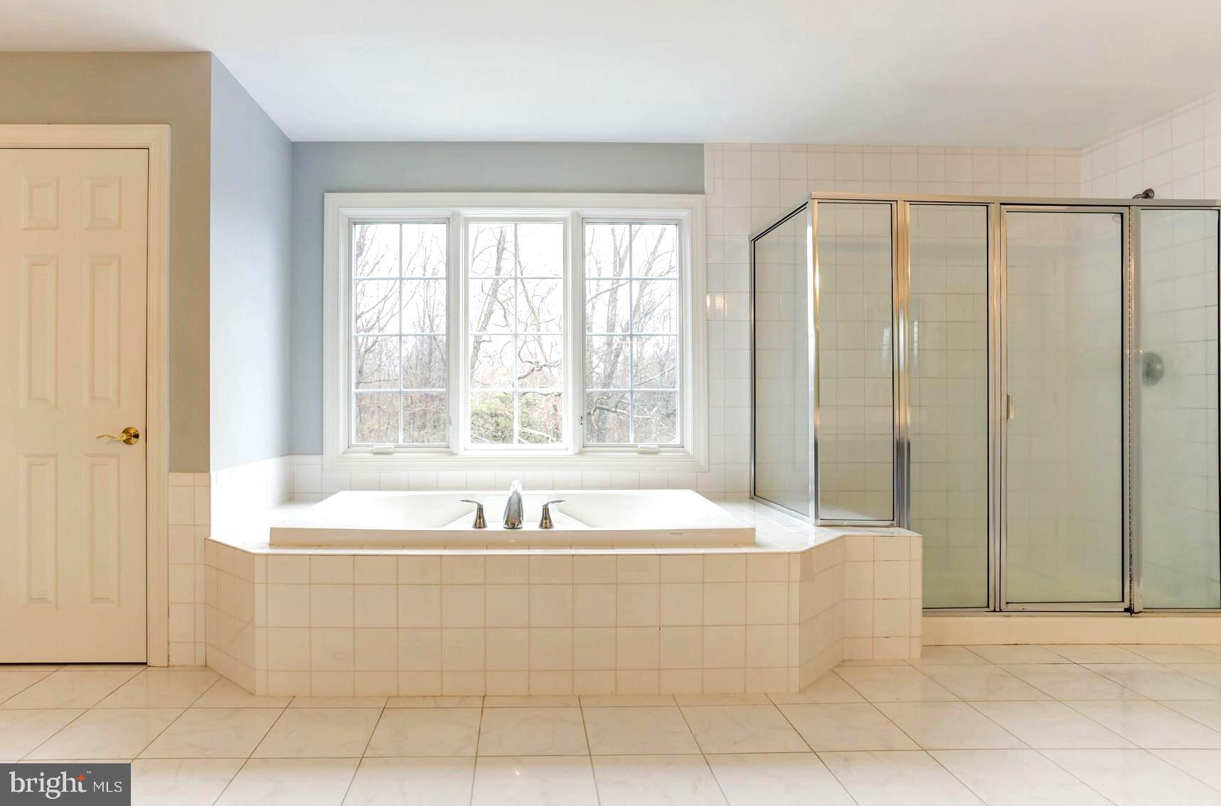 SPRING FIELDS - Residential