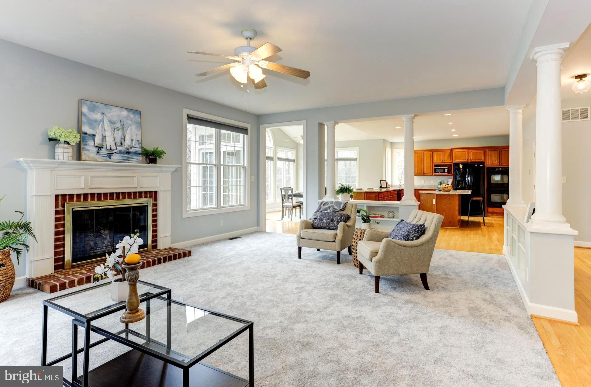 SPRING FIELDS - Residential