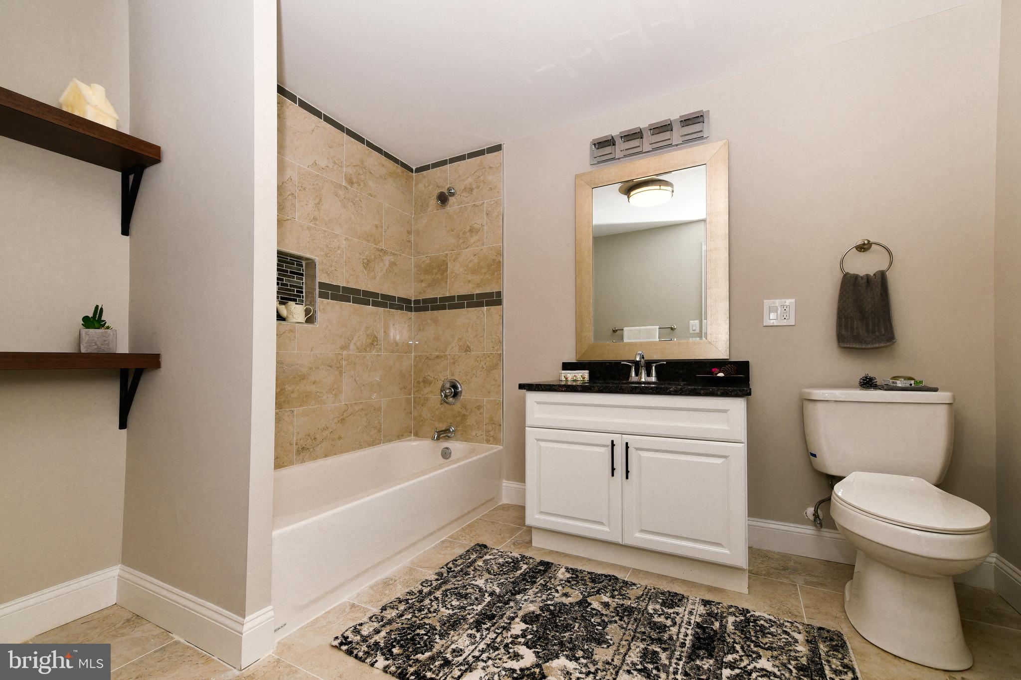 DORCHESTER ESTATES - Residential