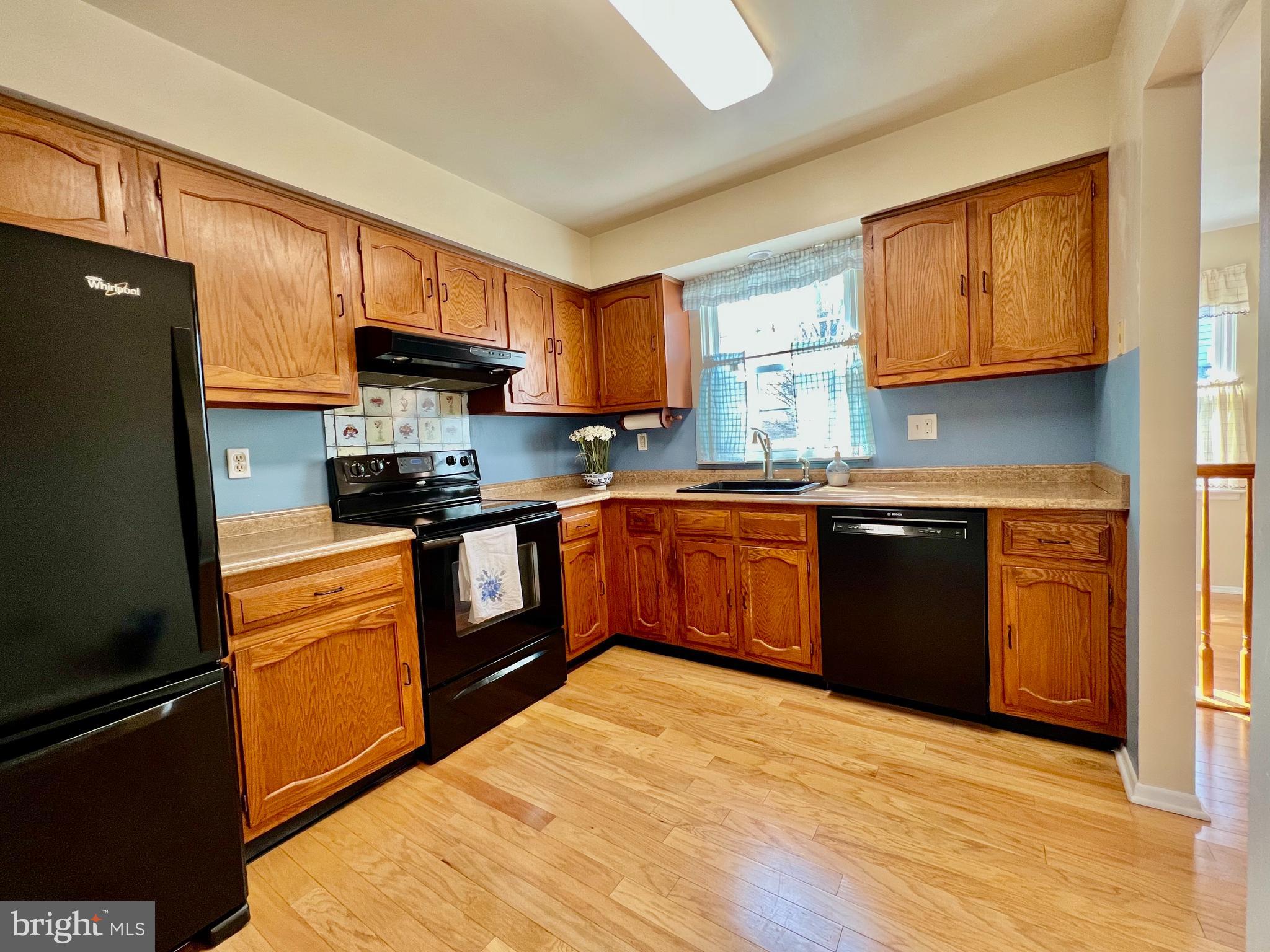 CRESTWOOD VILLAGE - Residential