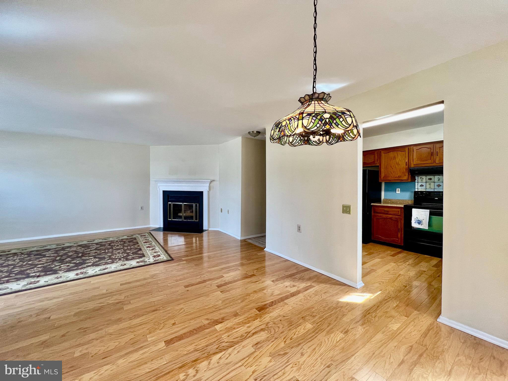 CRESTWOOD VILLAGE - Residential