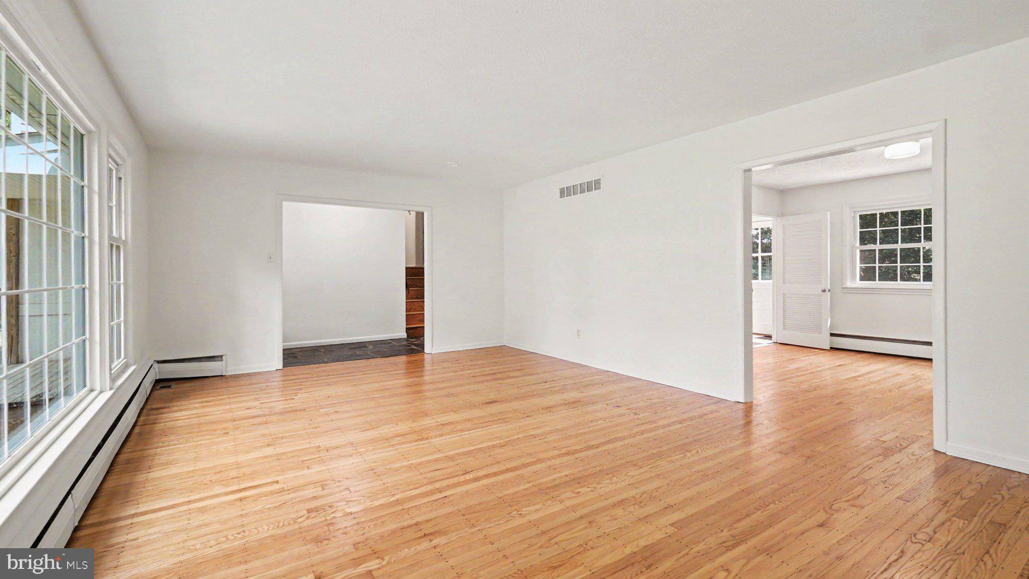 31 BEACON HILL COURT