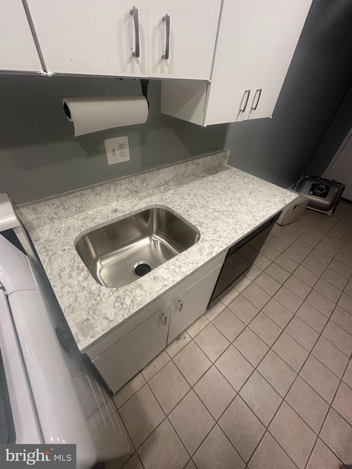 PINES CONDOMINIUM - Residential