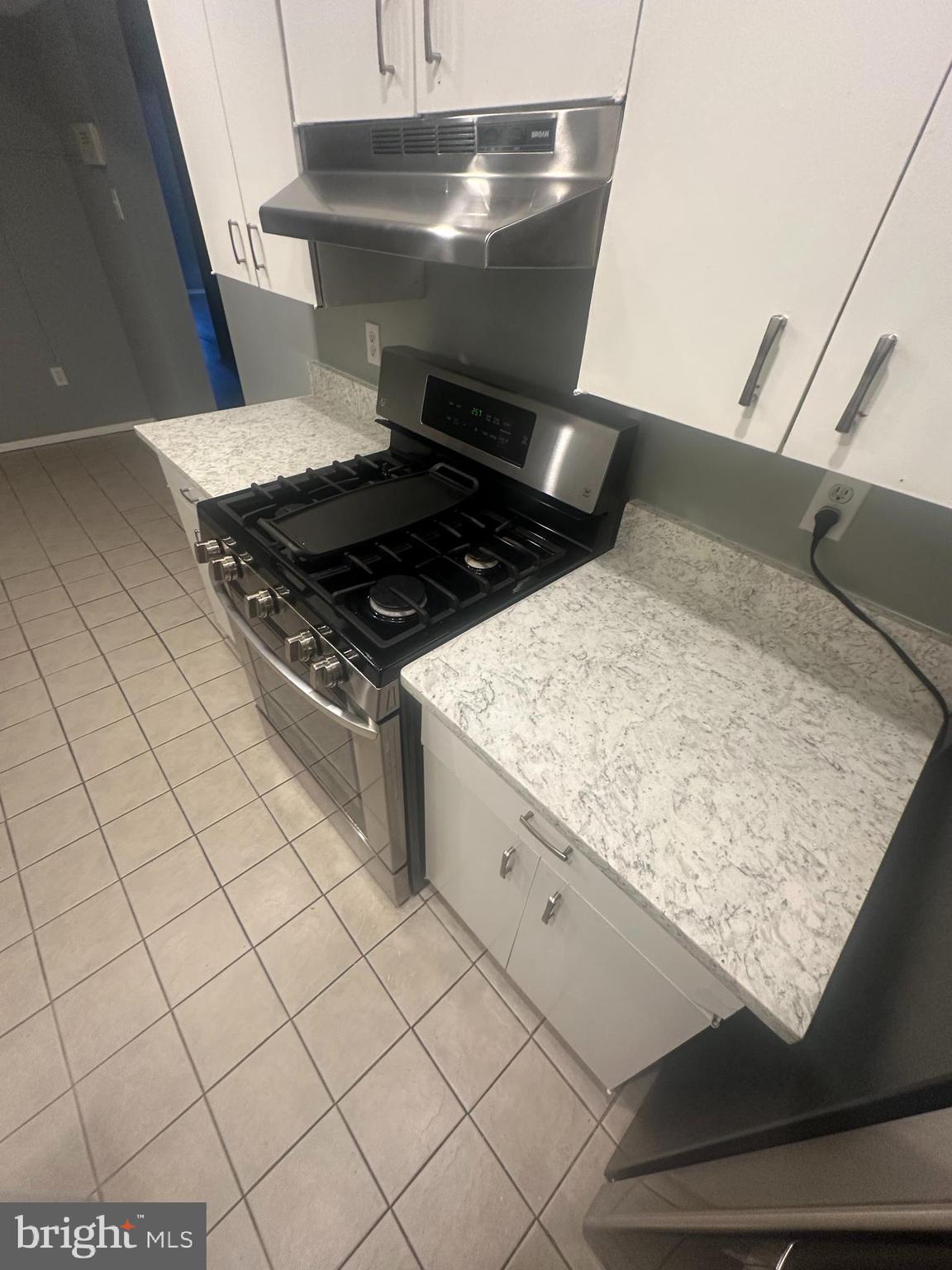 PINES CONDOMINIUM - Residential