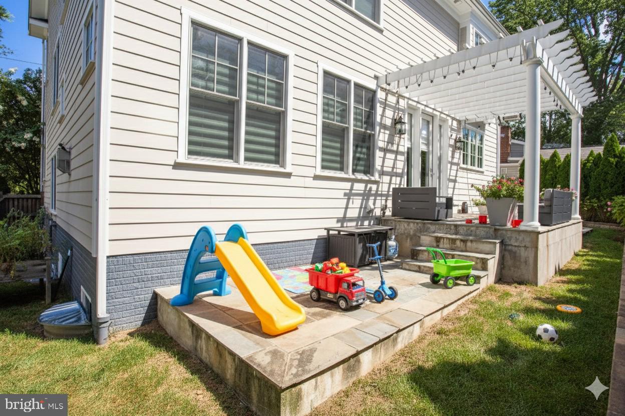 GLENBROOK VILLAGE - Residential