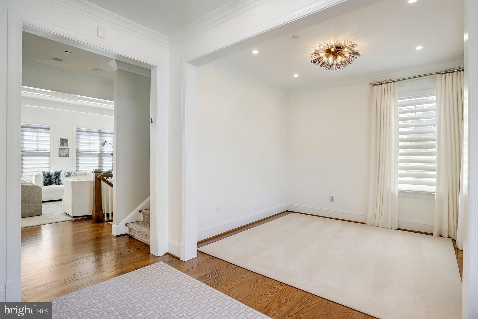 GLENBROOK VILLAGE - Residential