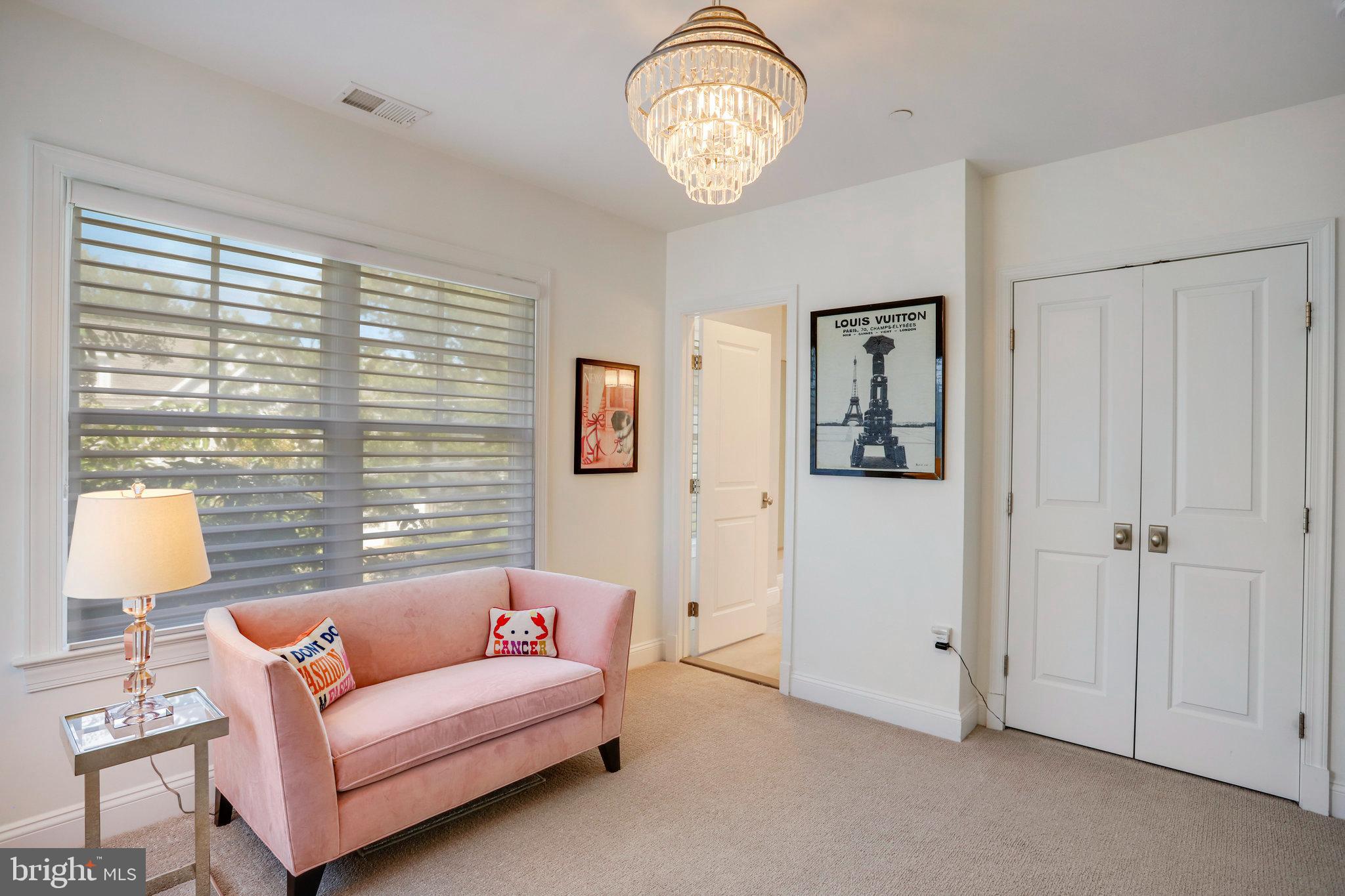 GLENBROOK VILLAGE - Residential