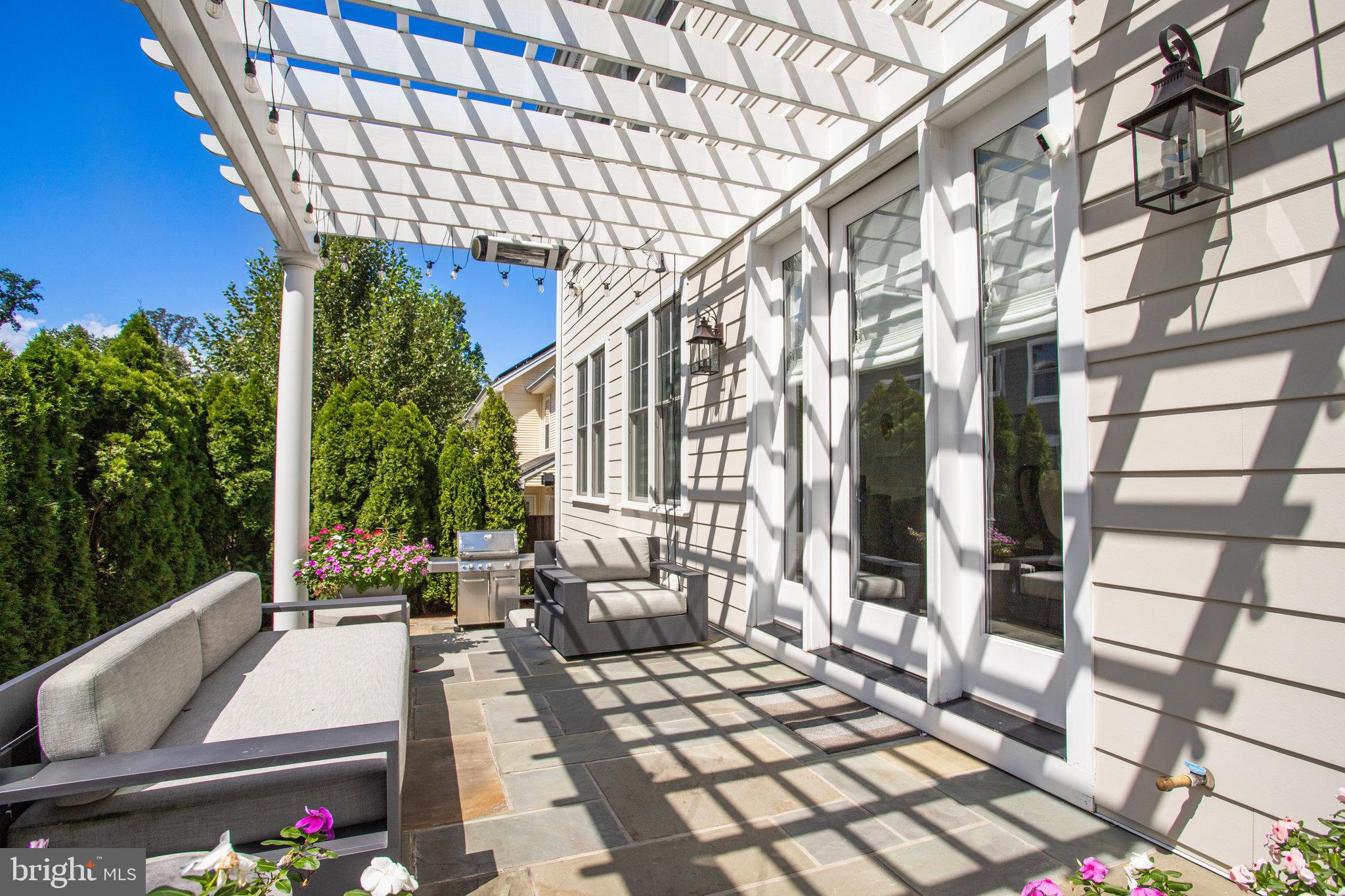 GLENBROOK VILLAGE - Residential