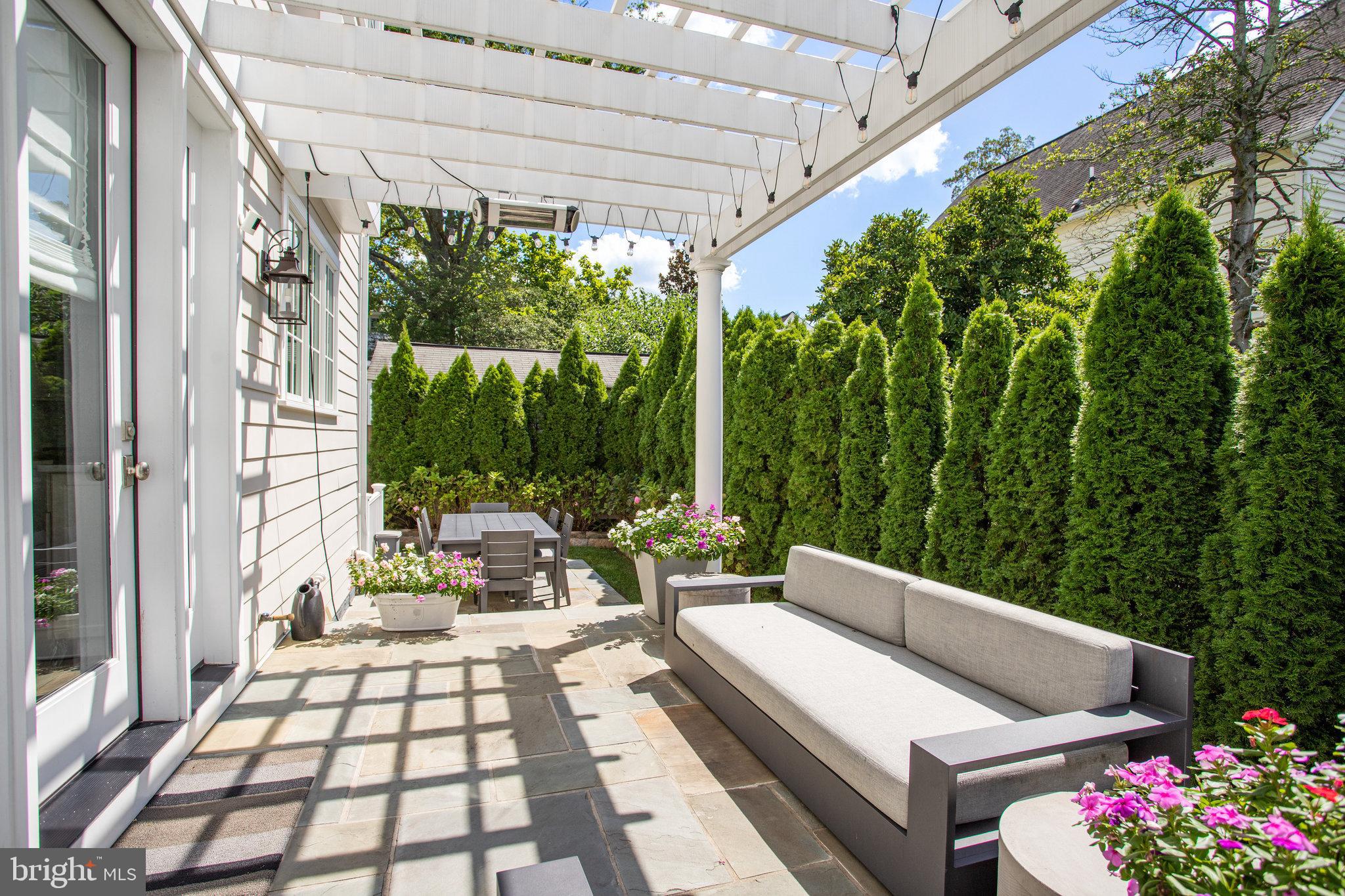 GLENBROOK VILLAGE - Residential