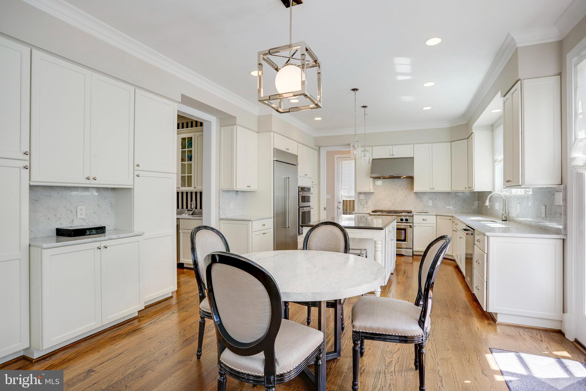 GLENBROOK VILLAGE - Residential