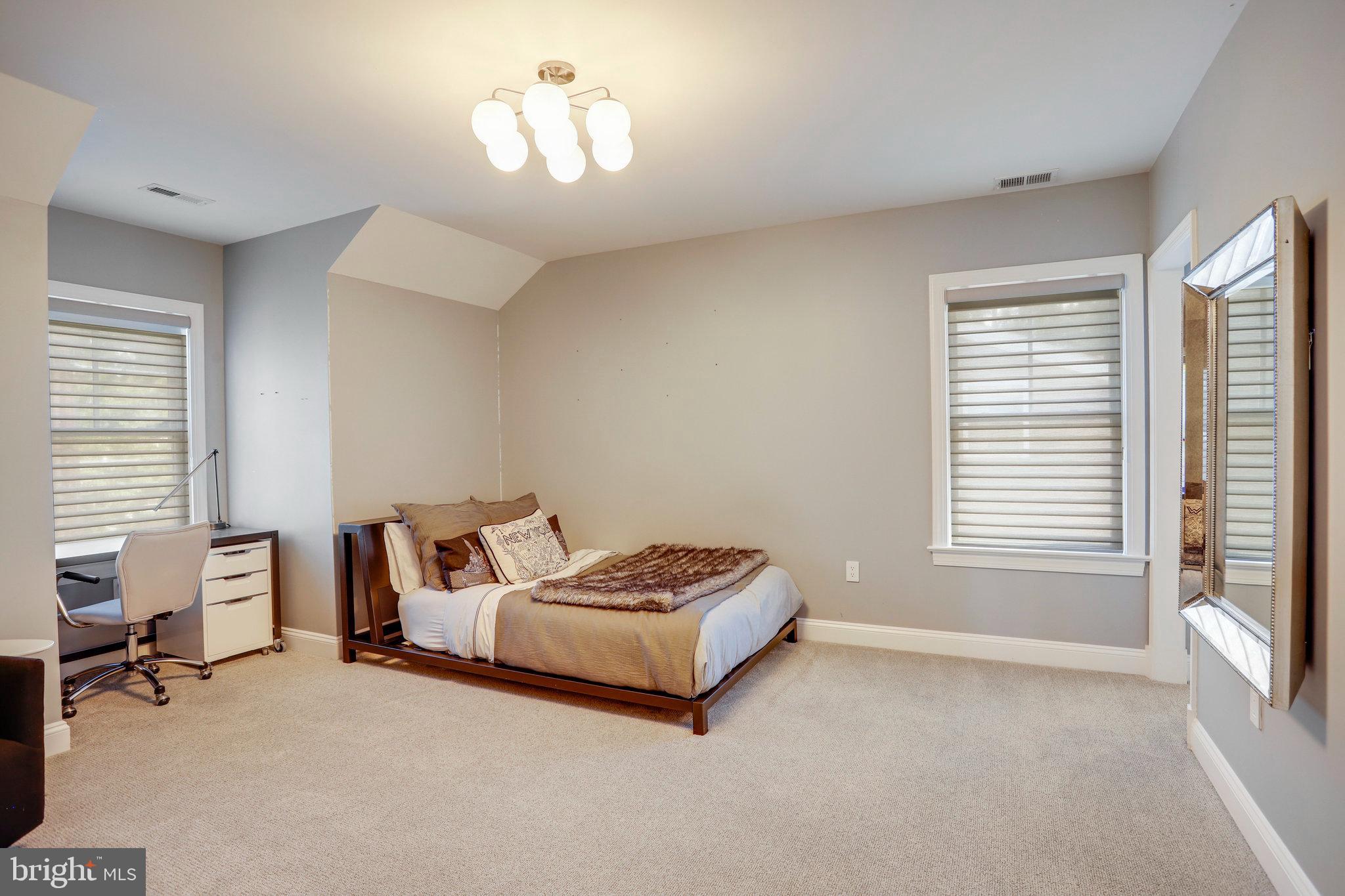 GLENBROOK VILLAGE - Residential