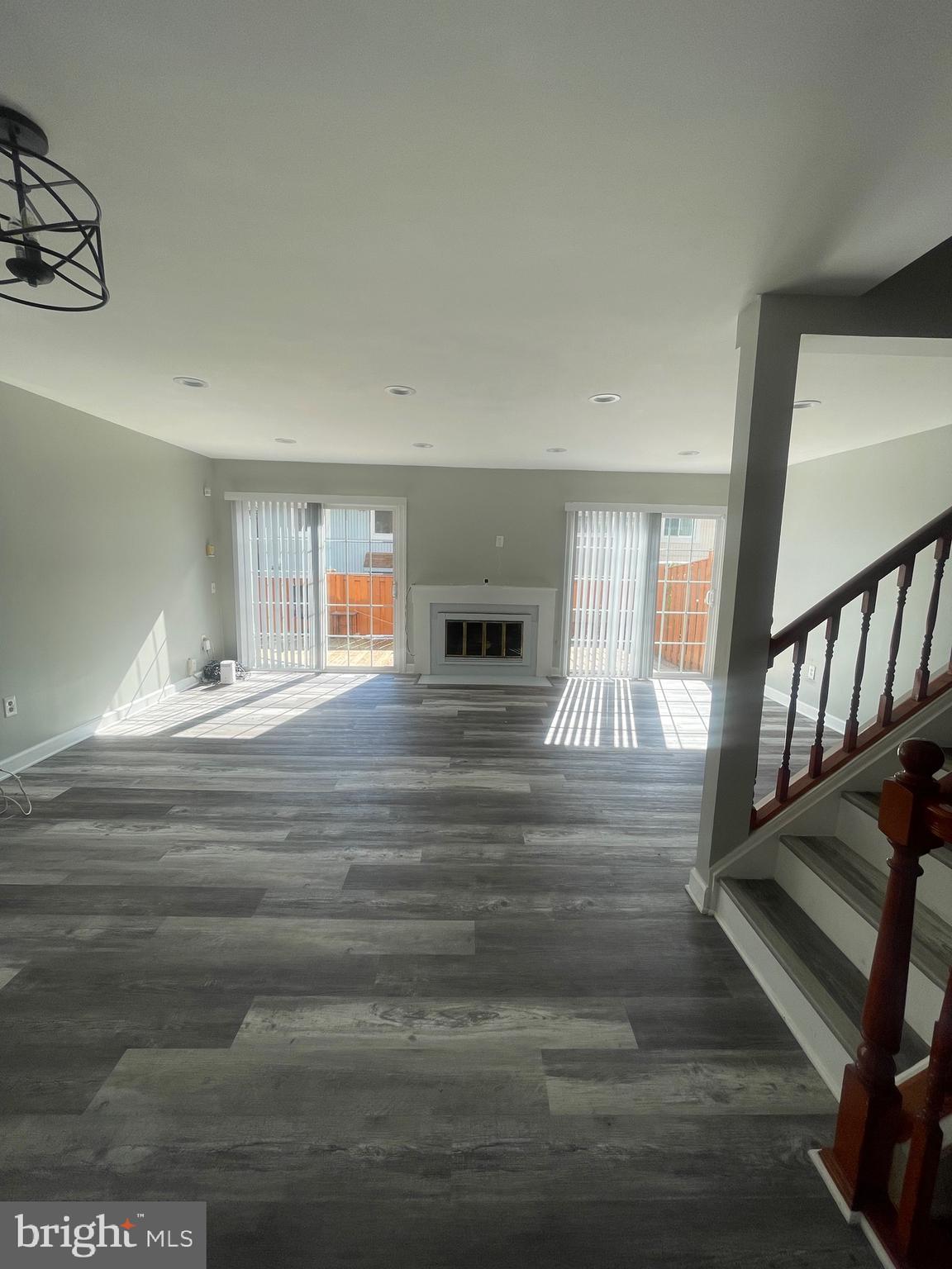 STONERIDGE - Residential Lease