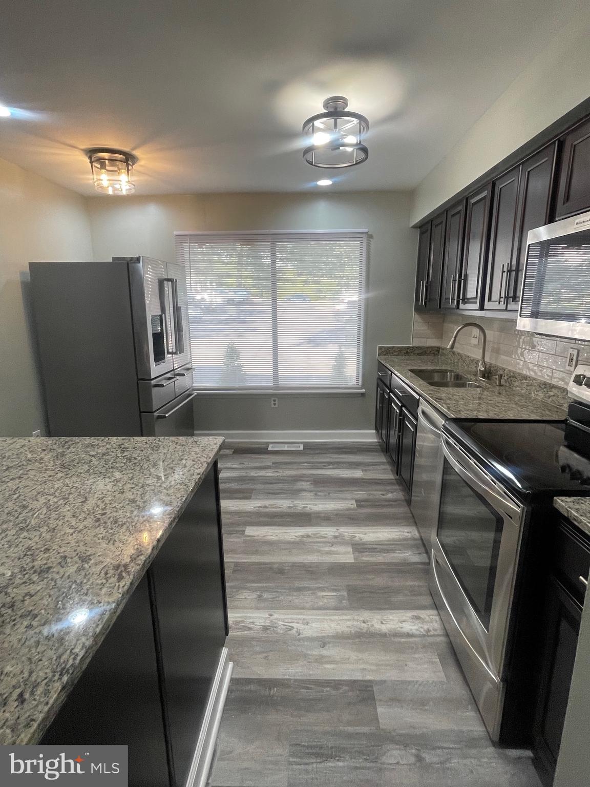 STONERIDGE - Residential Lease