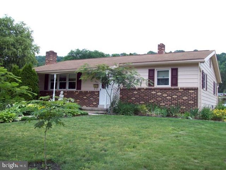 Well maintained 2 bedroom rancher w/1st floor laundry and laundry hook ups in the basement.  You will enjoy the huge heated sunroom all year round now set up for a family room.  Cozy up in front of the livingroom FP in the winter.  Nicely landscaped. Off street parking w/2 car carport.  Convenient location.