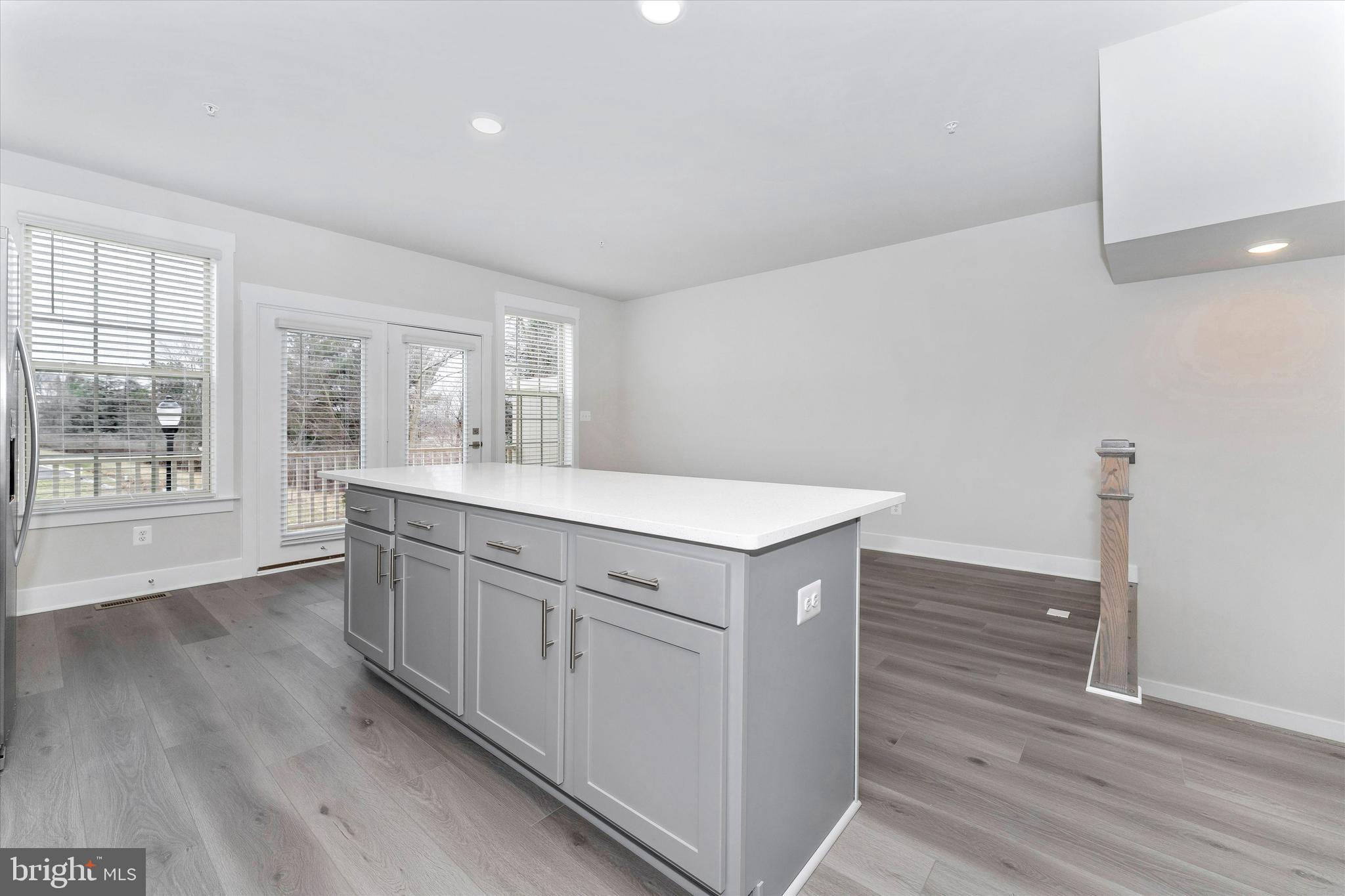 MACALLAN CROSSING - Residential Lease