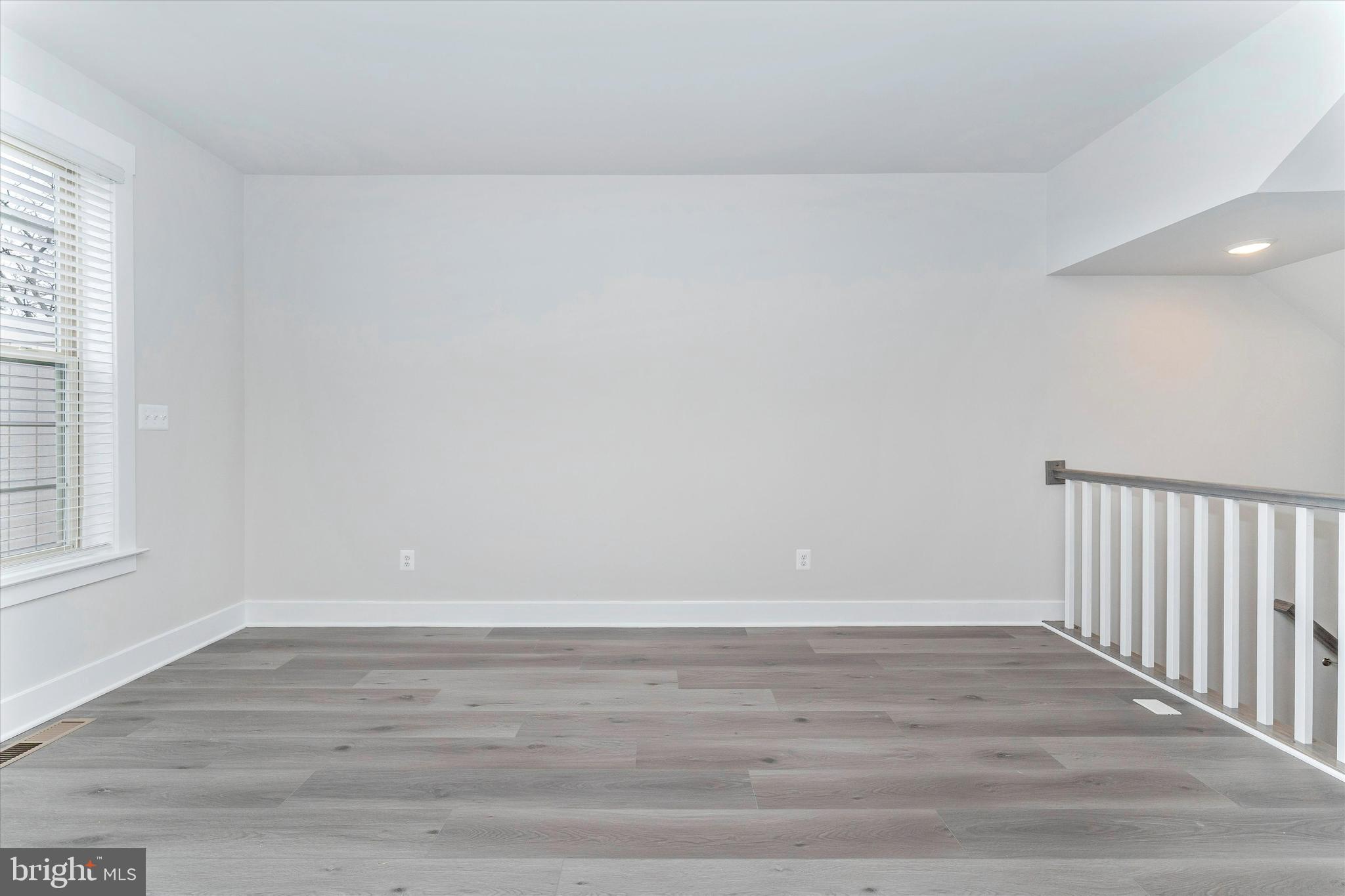 MACALLAN CROSSING - Residential Lease