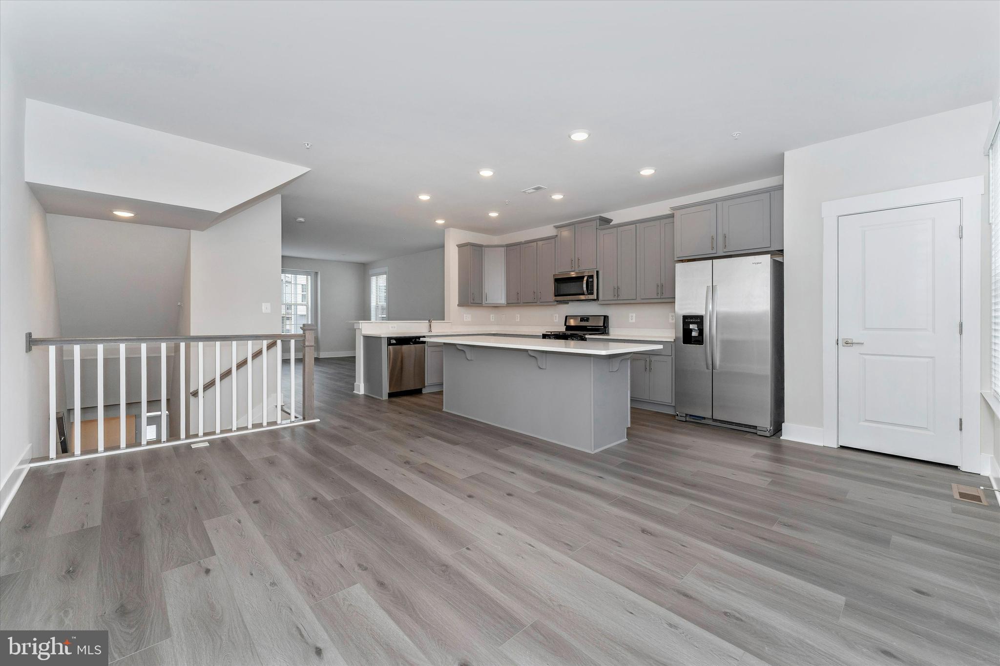 MACALLAN CROSSING - Residential Lease