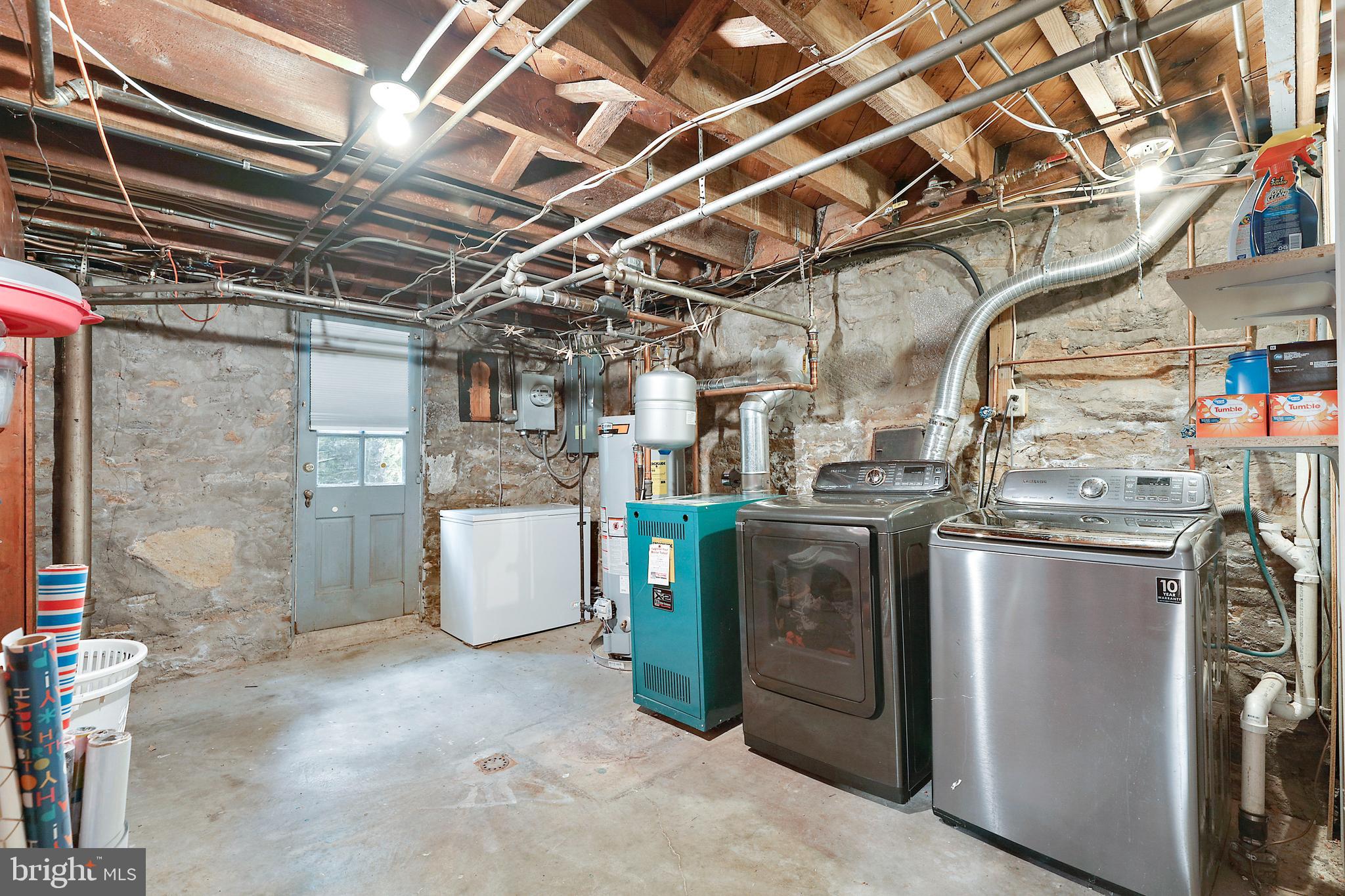 GREATER HOMELAND HISTORIC DISTRICT - Residential