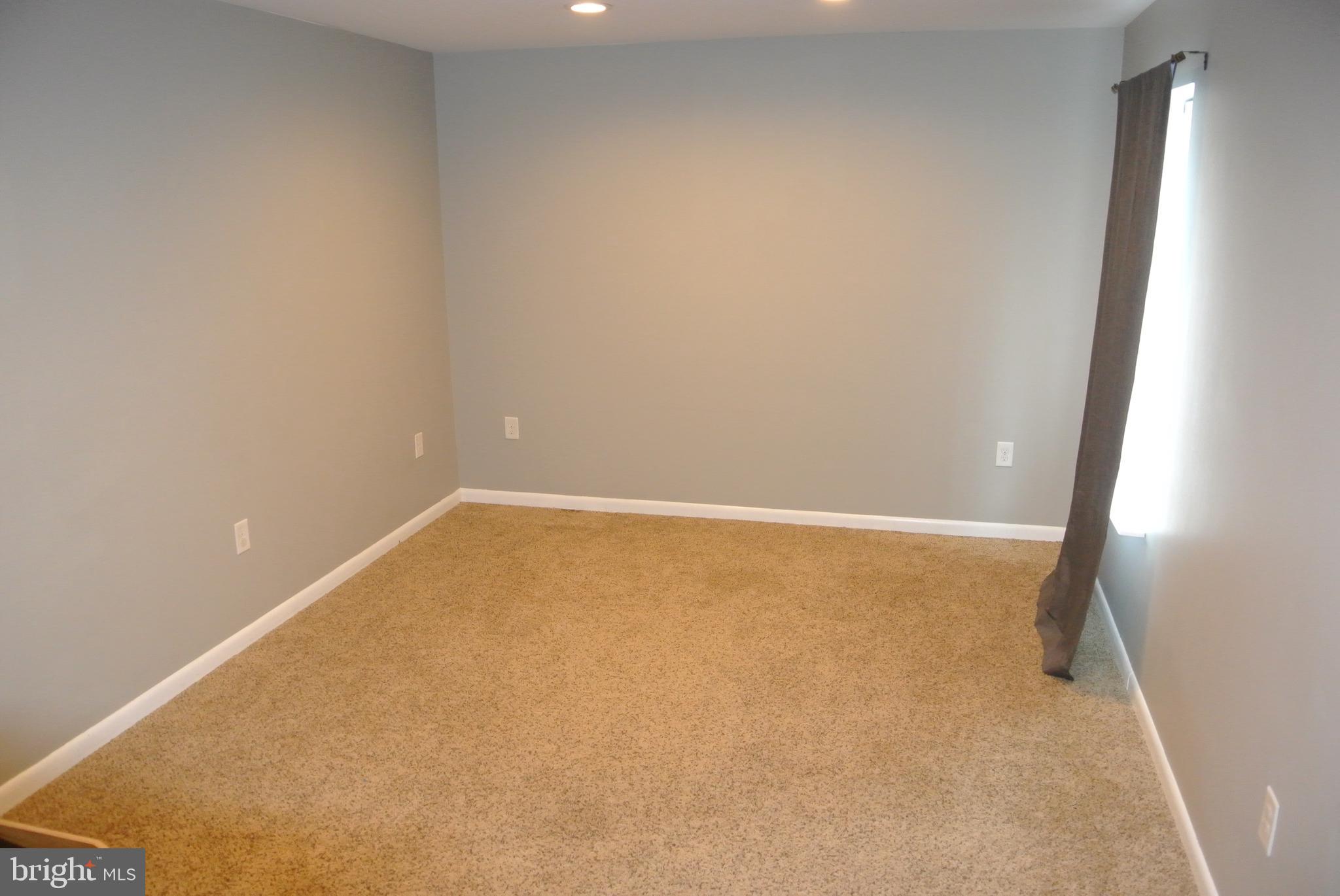 FENWICK MANOR - Residential