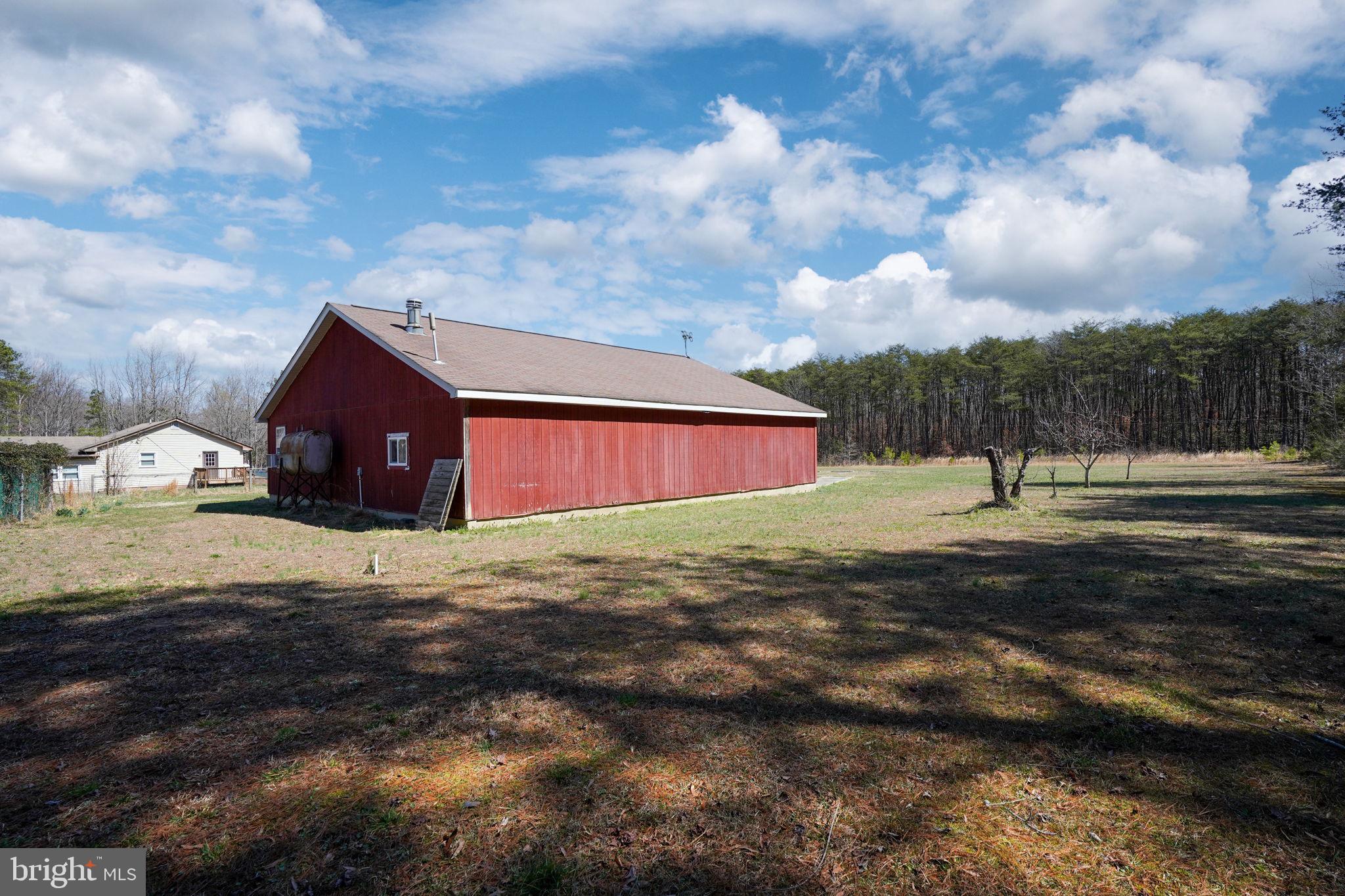 6612 S ROXBURY MILL ROAD