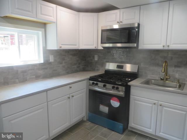 POINT BREEZE - Residential