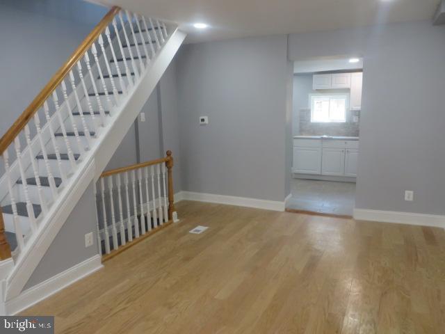 POINT BREEZE - Residential