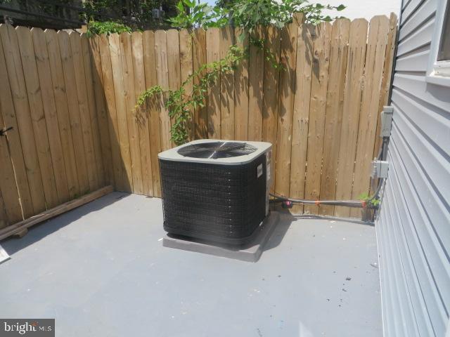 POINT BREEZE - Residential