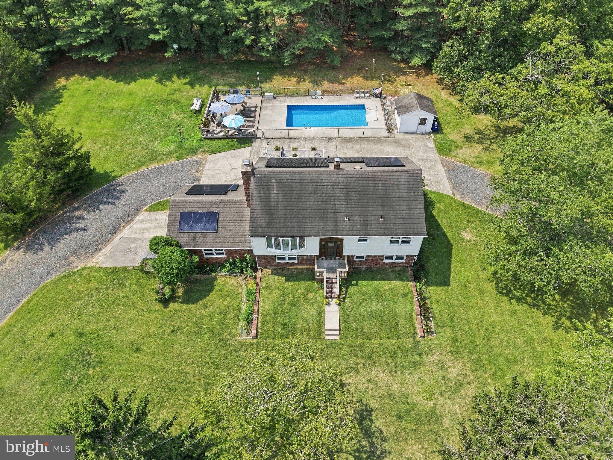 116 E RIDGEWOOD AVENUE