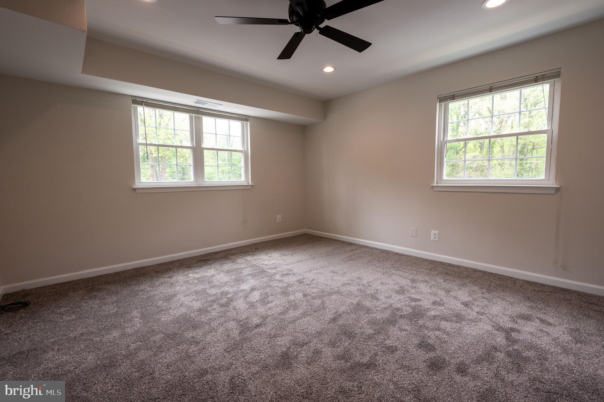 SPRINGFIELD GREEN - Residential