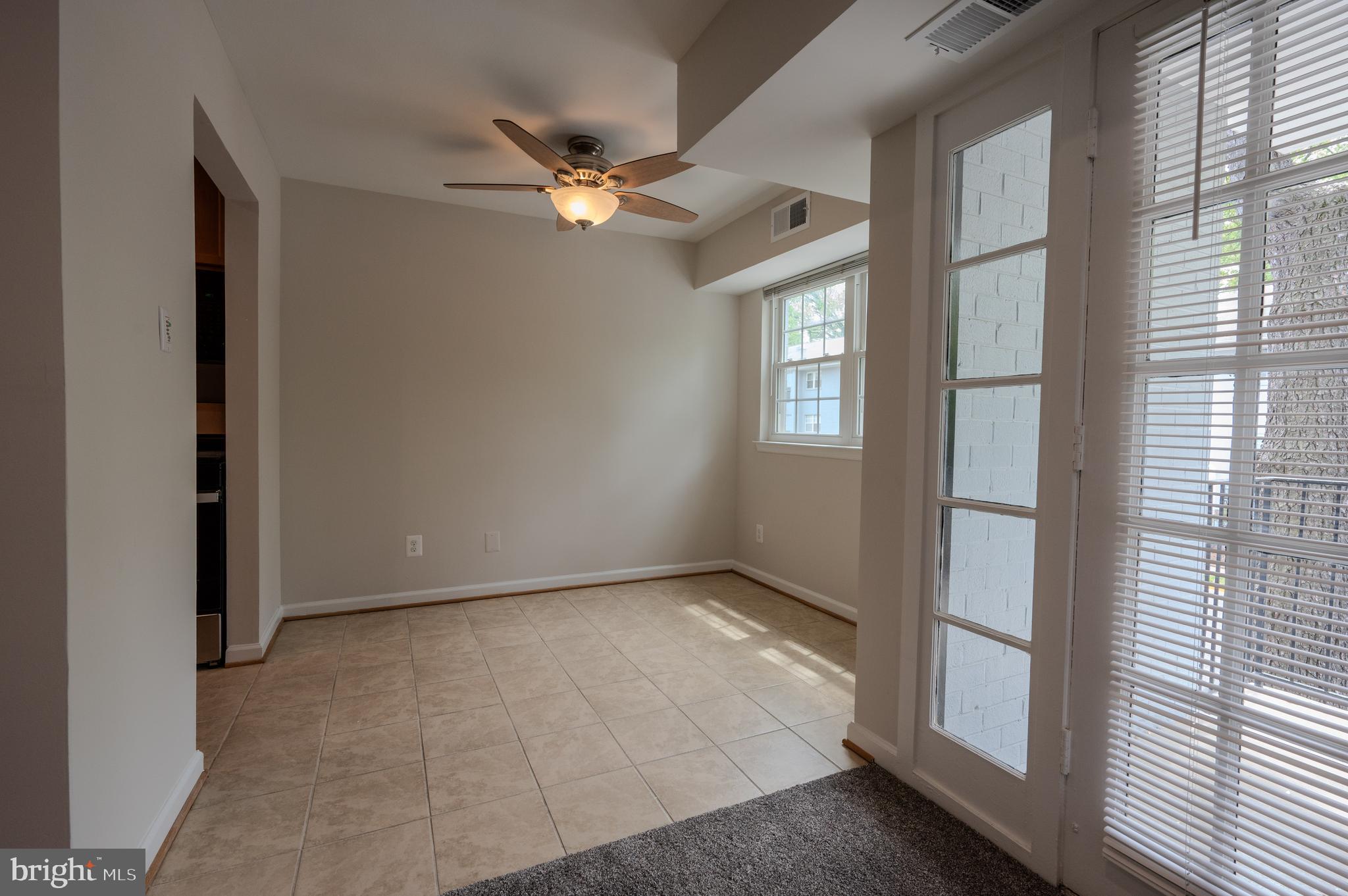 SPRINGFIELD GREEN - Residential