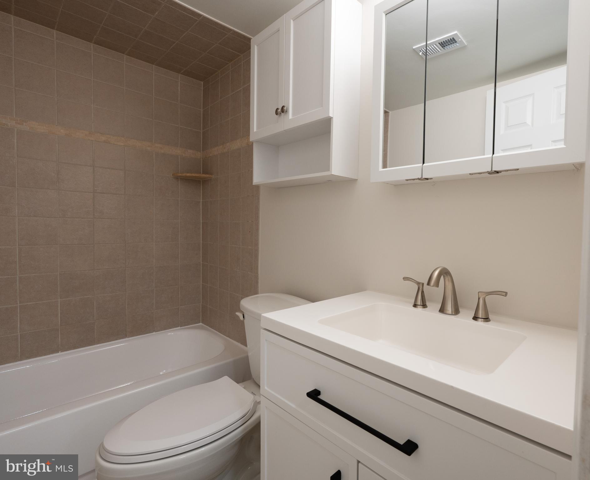 SPRINGFIELD GREEN - Residential