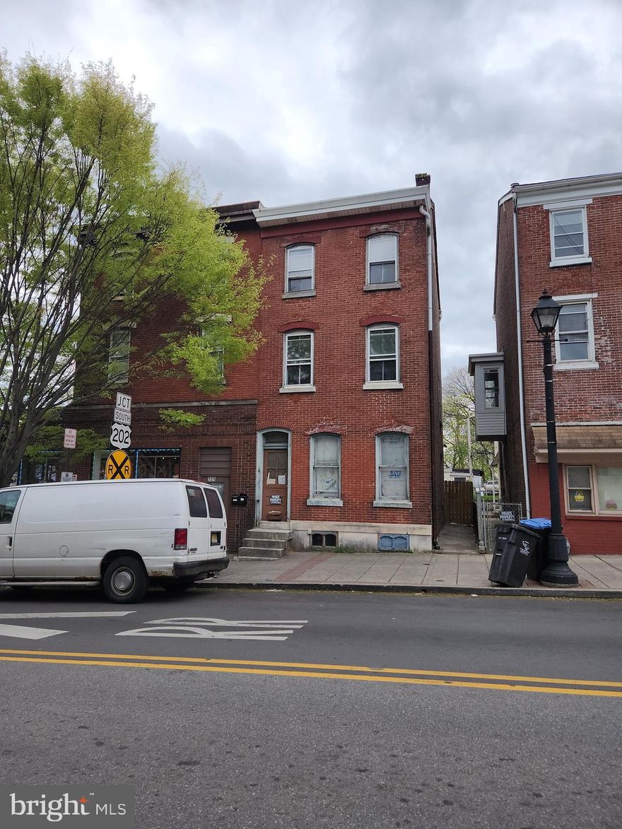 INVESTORS ALERT!  Are you ready to own a commercial building in a desirable street for your business?  Buyer is responsible for any and all requirements of the Use and Occupancy of the Borough of Norristown. This building is for you.  Make your appointment.