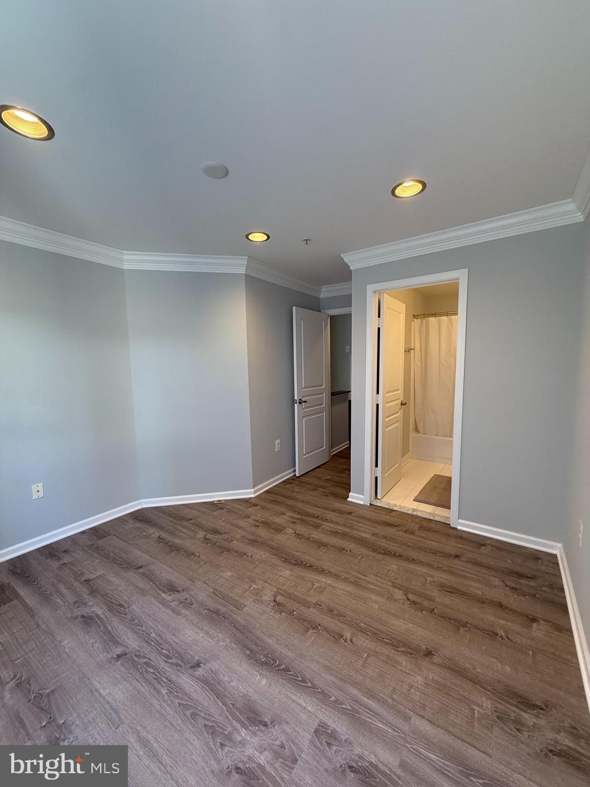 MARKET STREET AT TOWN CENTER - Residential Lease