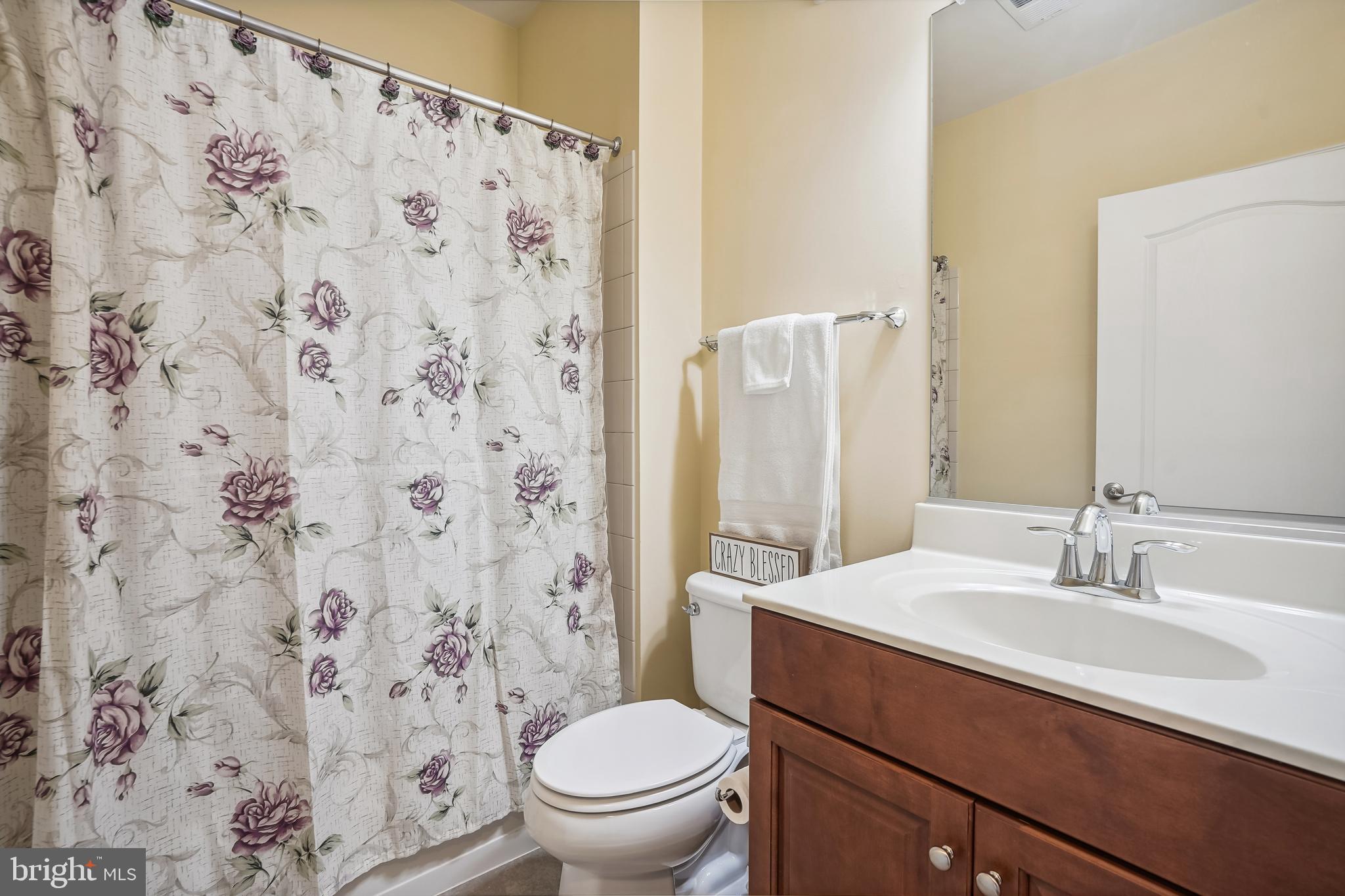 THE GATHERINGS - Residential