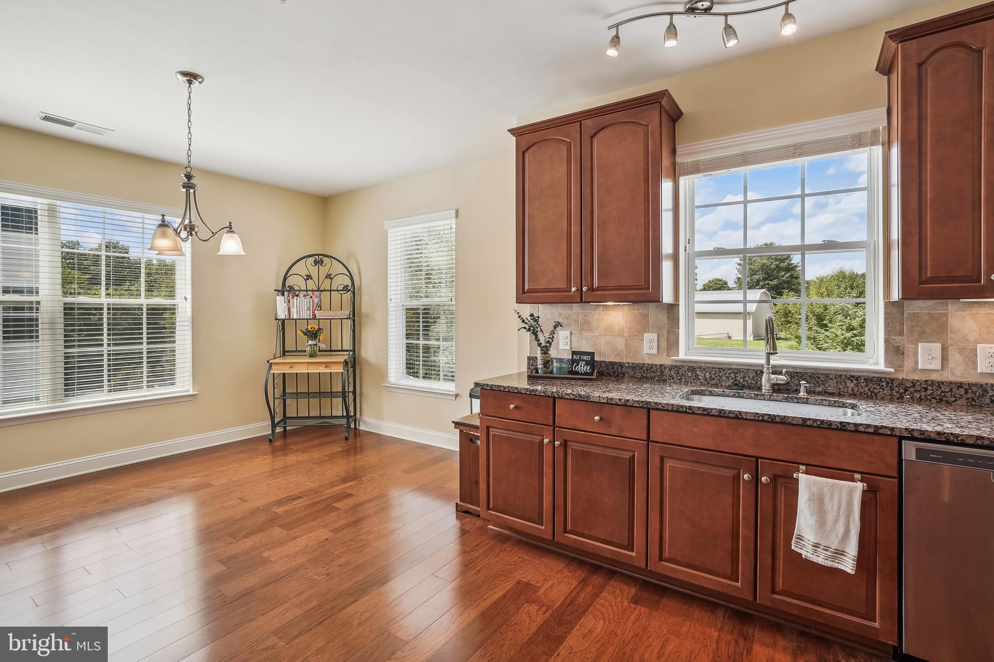 THE GATHERINGS - Residential