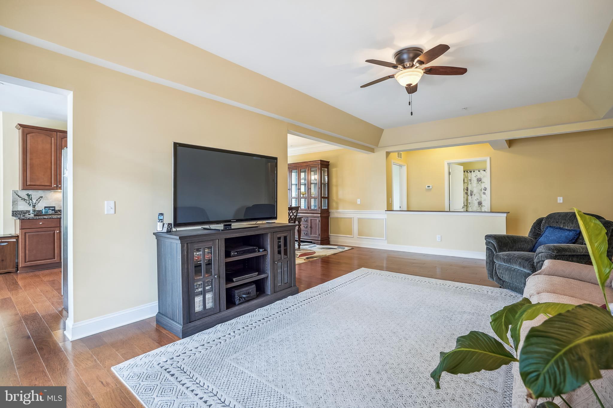 THE GATHERINGS - Residential