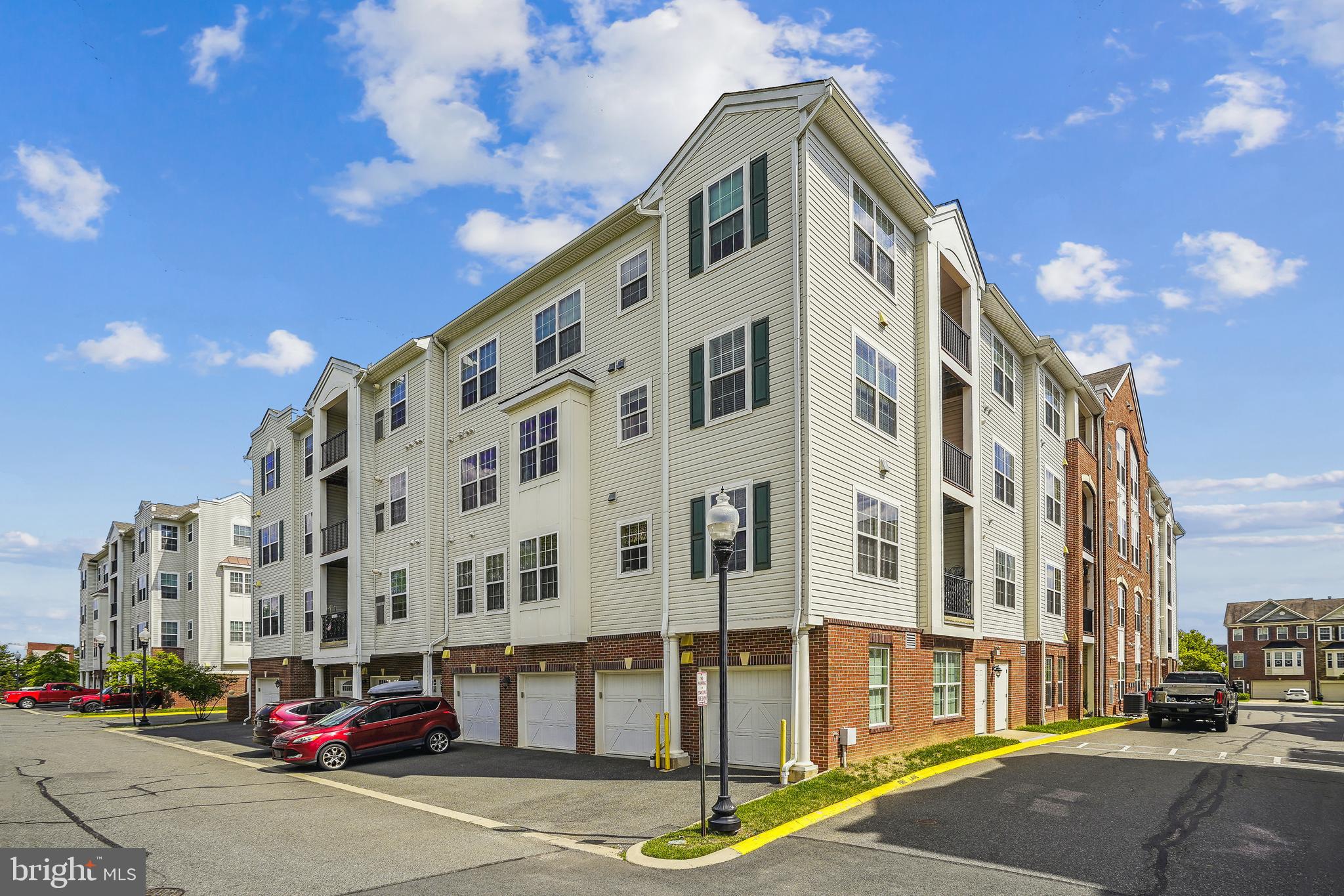 THE GATHERINGS - Residential