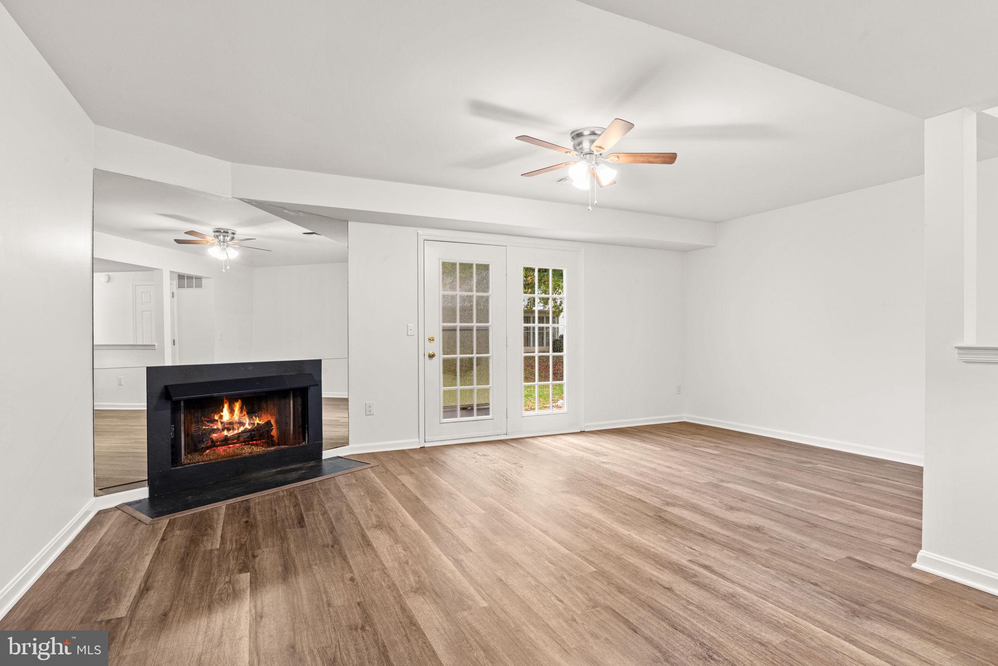 ROCKLEDGE - Residential Lease