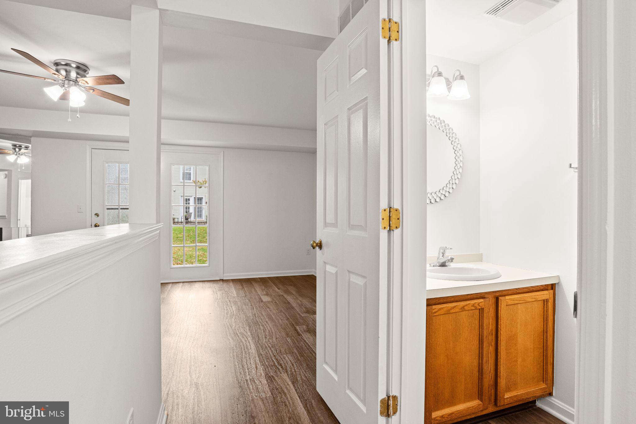 ROCKLEDGE - Residential Lease