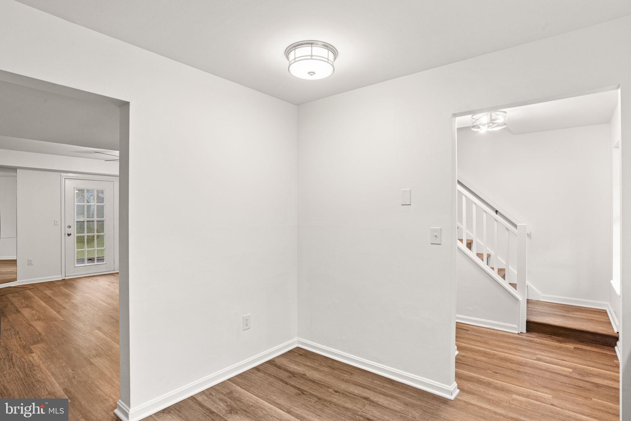 ROCKLEDGE - Residential Lease